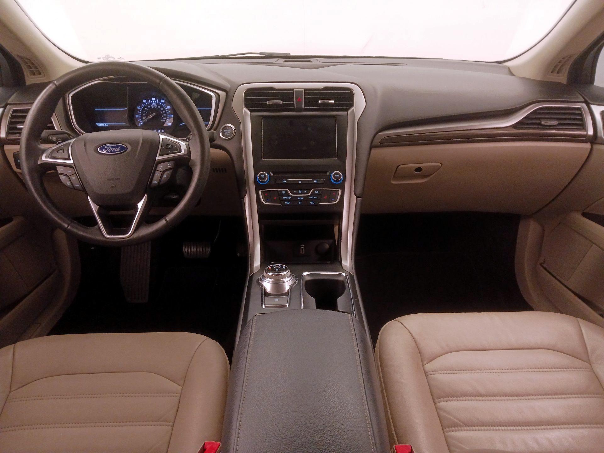 Thumbnail: 2017 Ford Fusion - 9