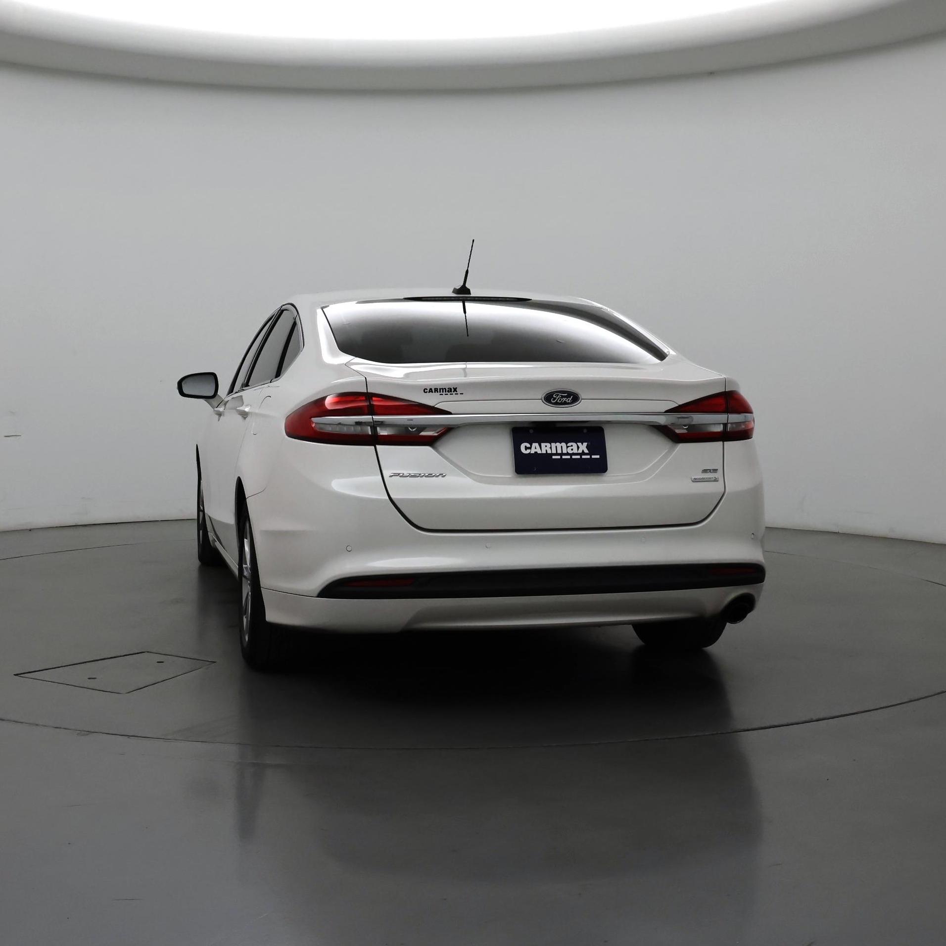Thumbnail: 2017 Ford Fusion - 6