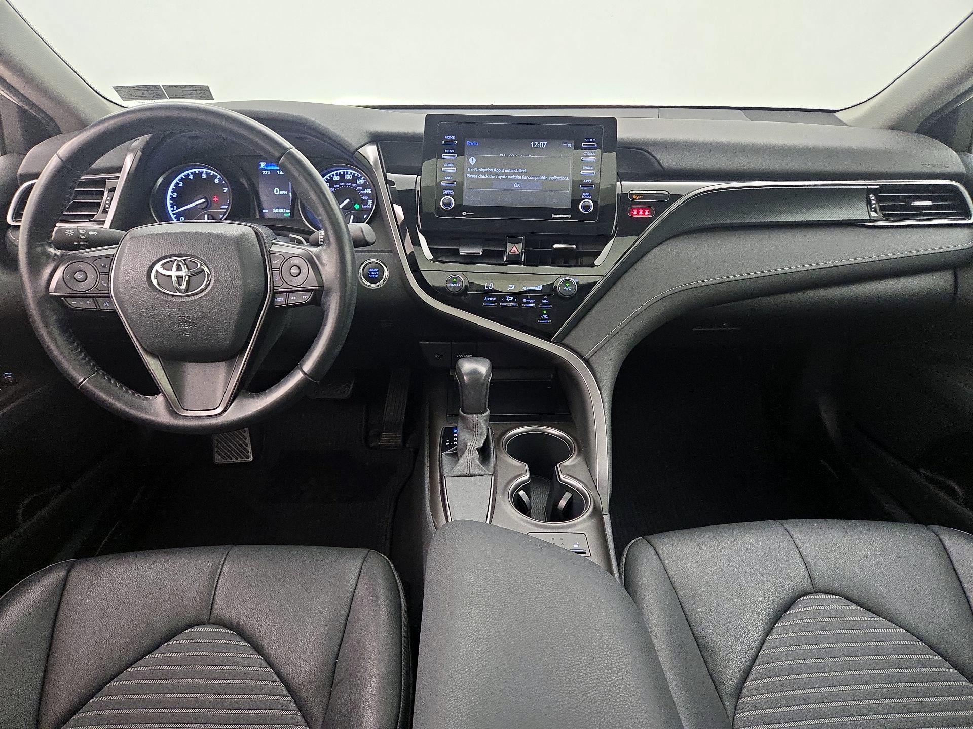 Thumbnail: 2021 Toyota Camry - 9