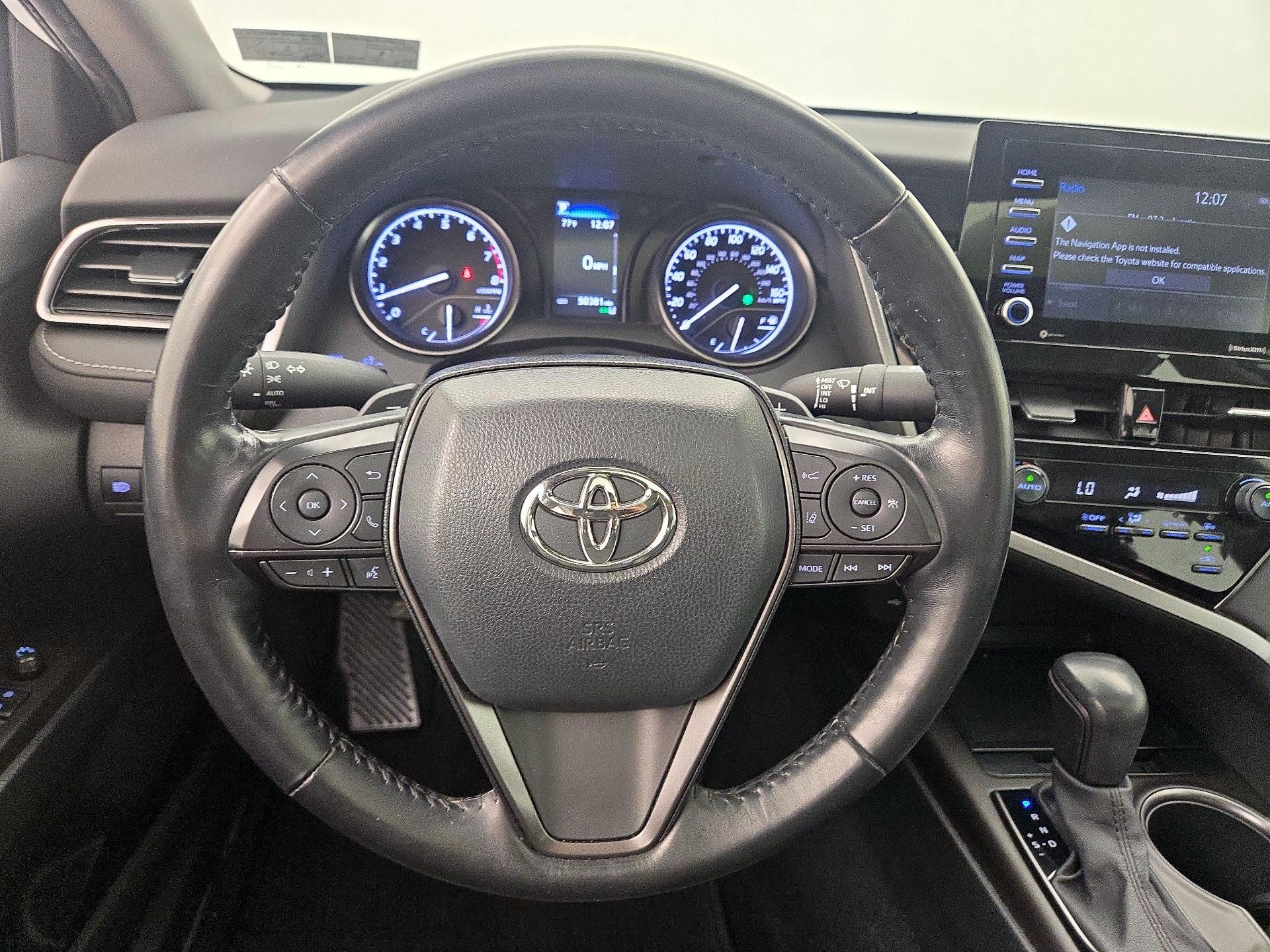 Thumbnail: 2021 Toyota Camry - 10
