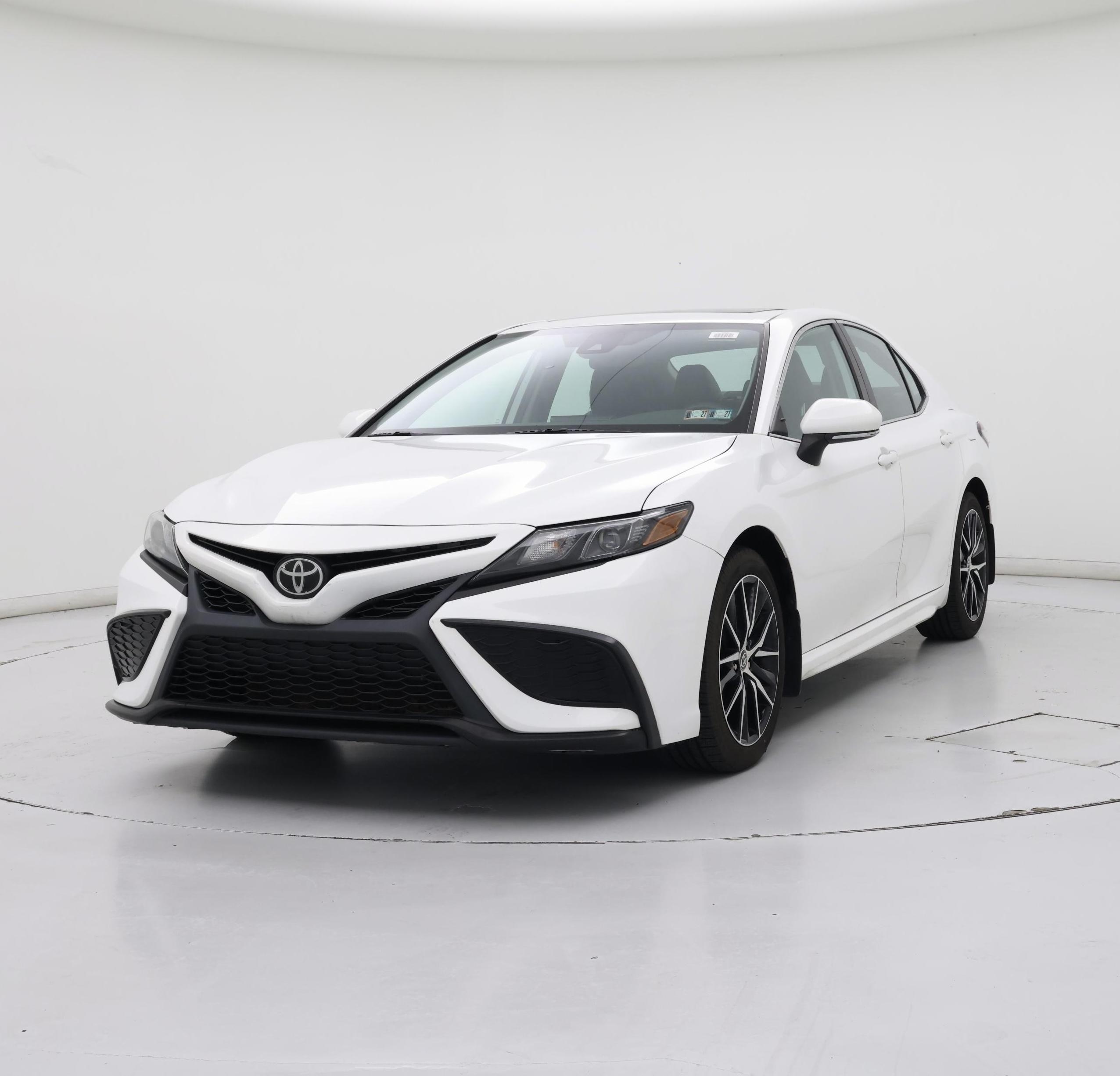 Thumbnail: 2021 Toyota Camry - 4