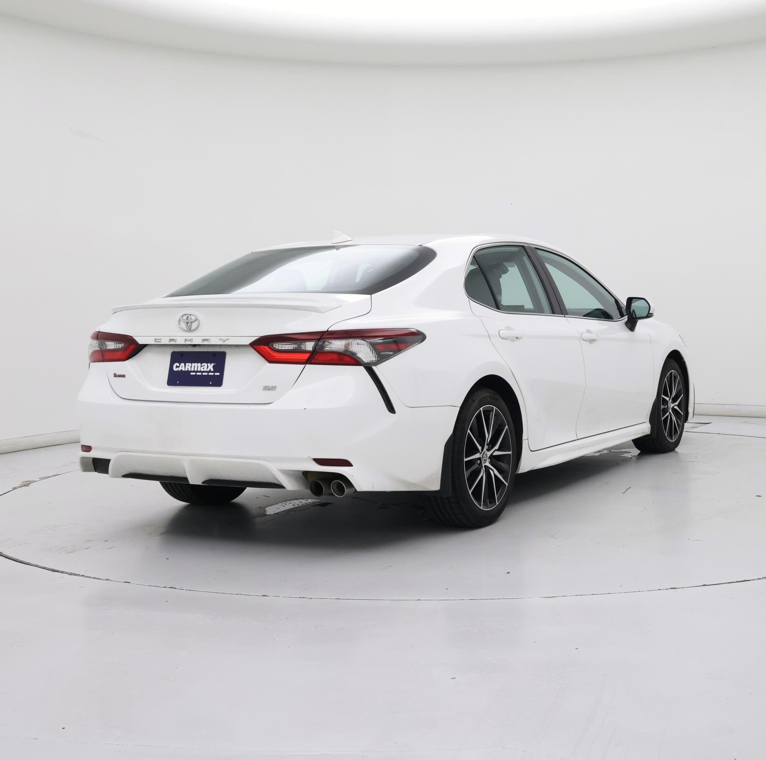 Thumbnail: 2021 Toyota Camry - 8