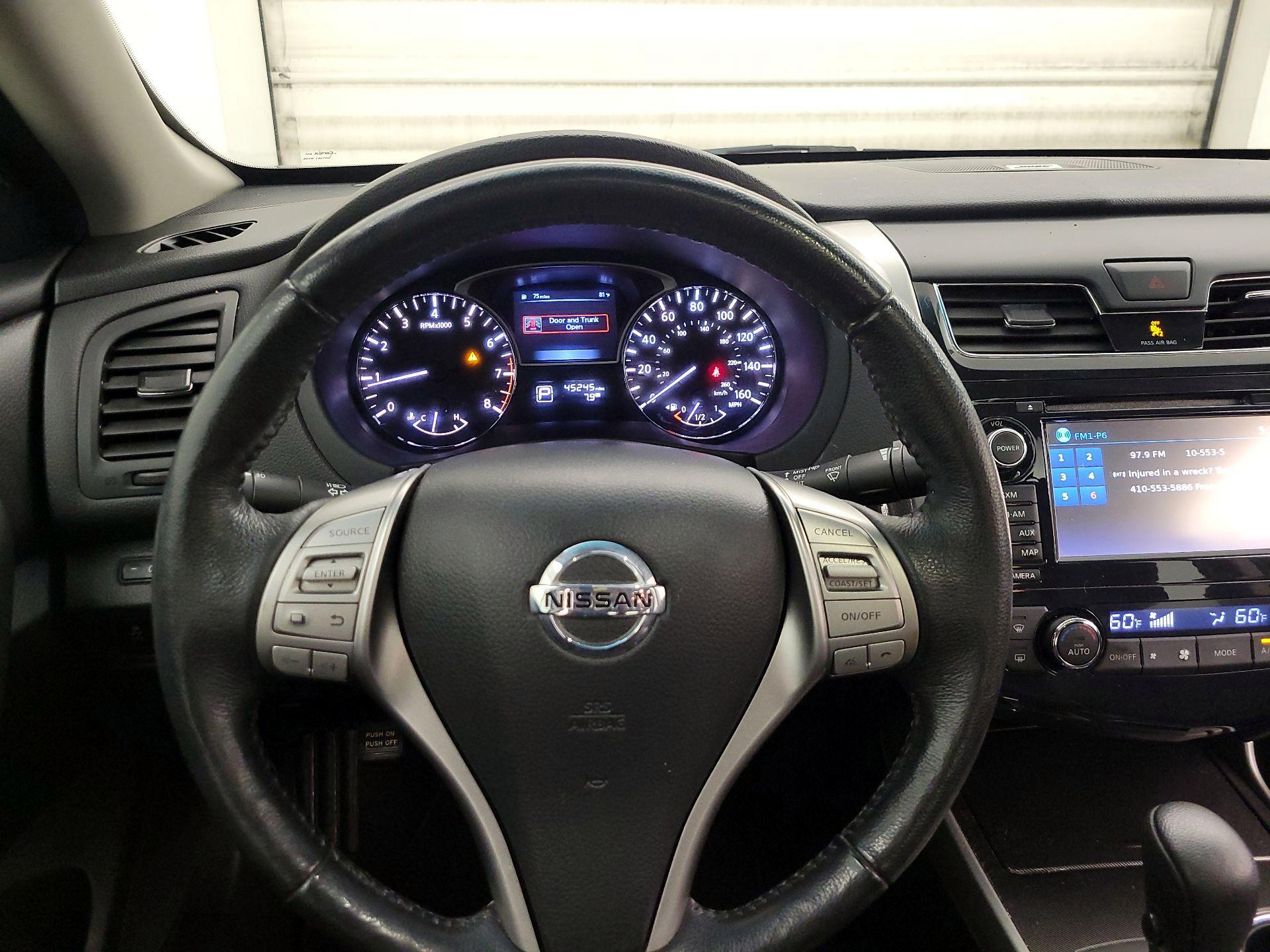Thumbnail: 2014 Nissan Altima - 10