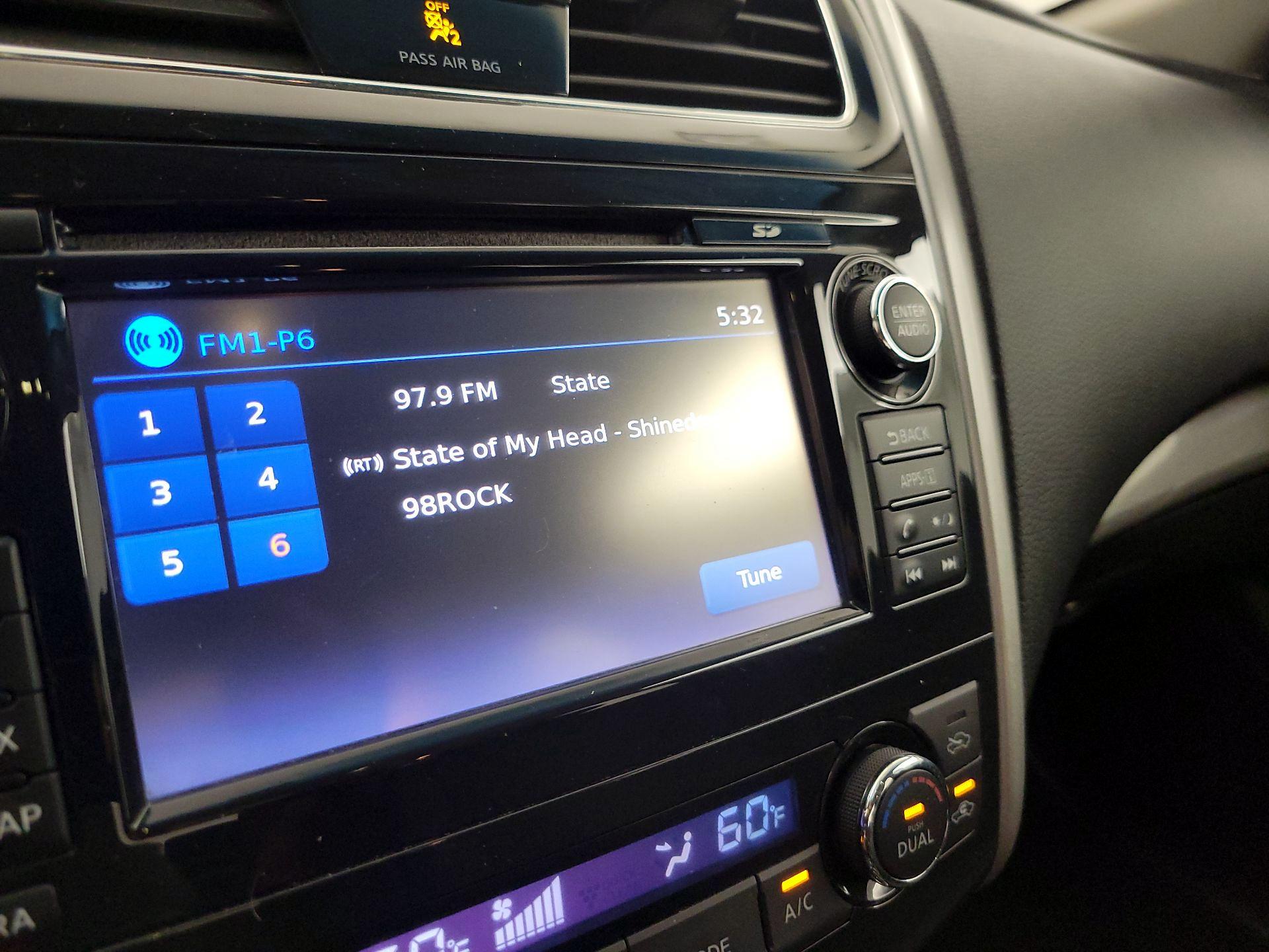 Thumbnail: 2014 Nissan Altima - 15