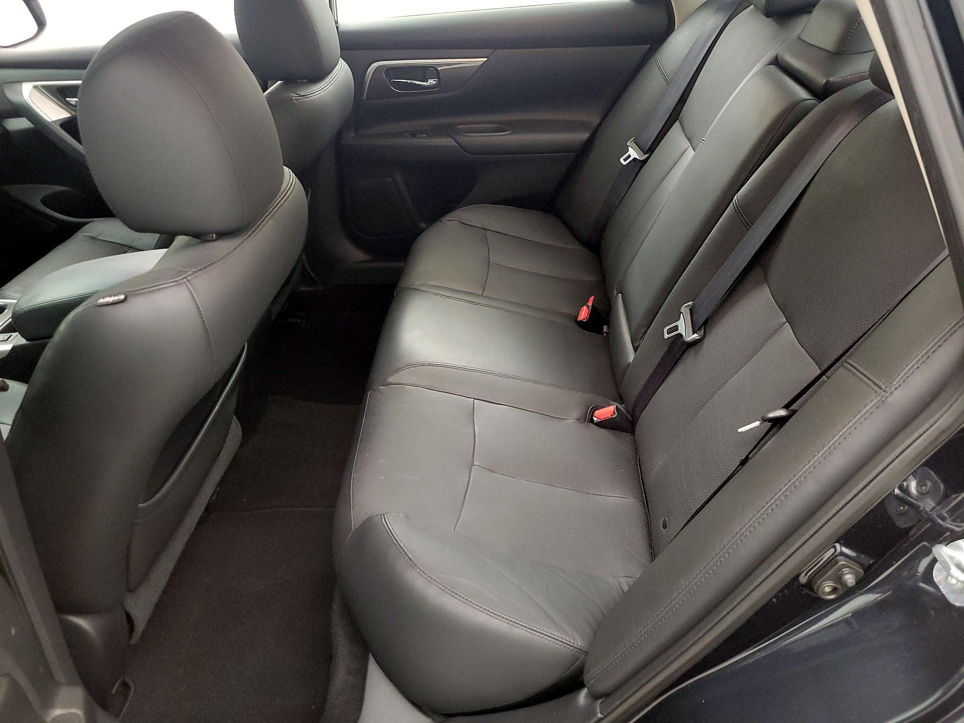 Thumbnail: 2014 Nissan Altima - 20