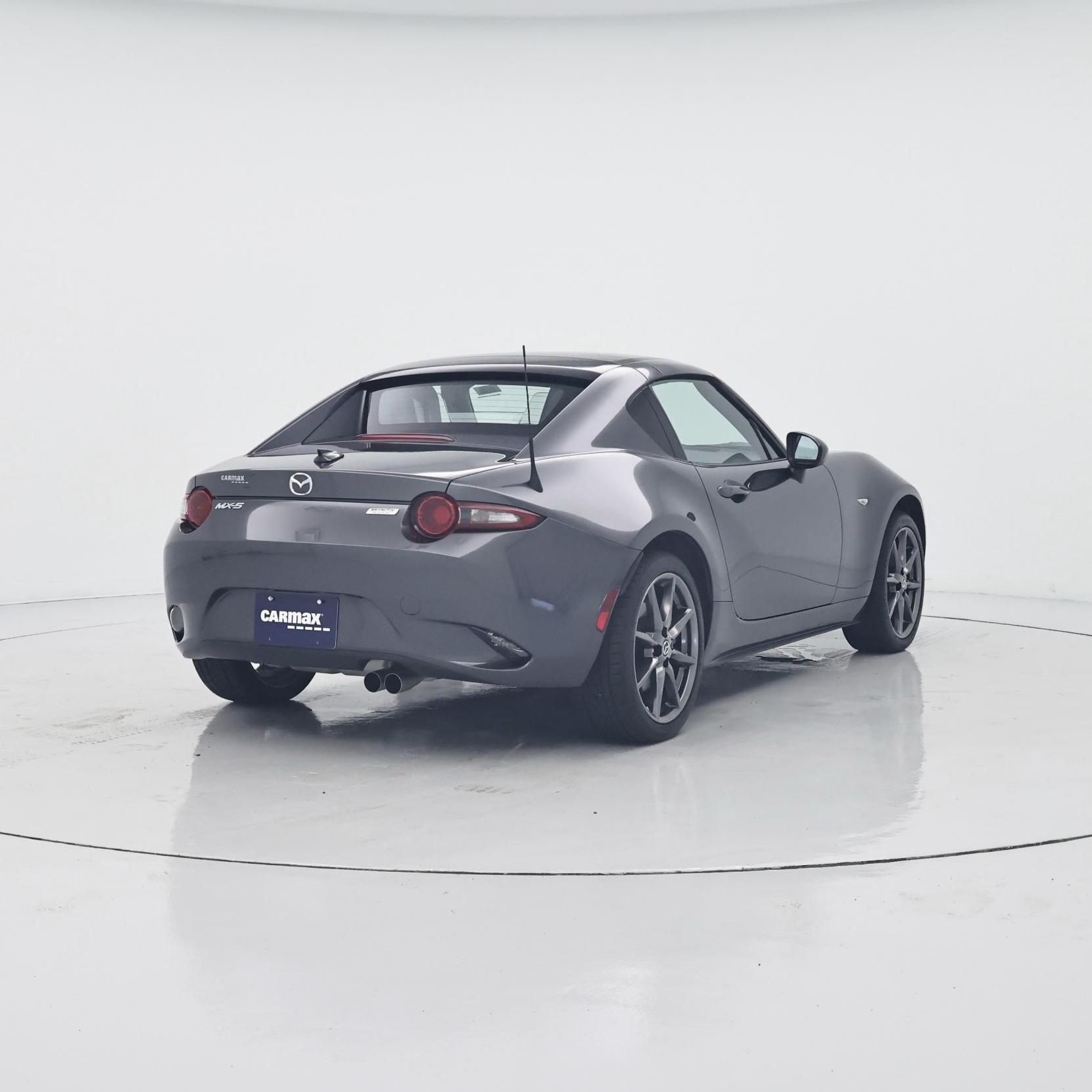 Thumbnail: 2017 Mazda MX-5 Miata - 8