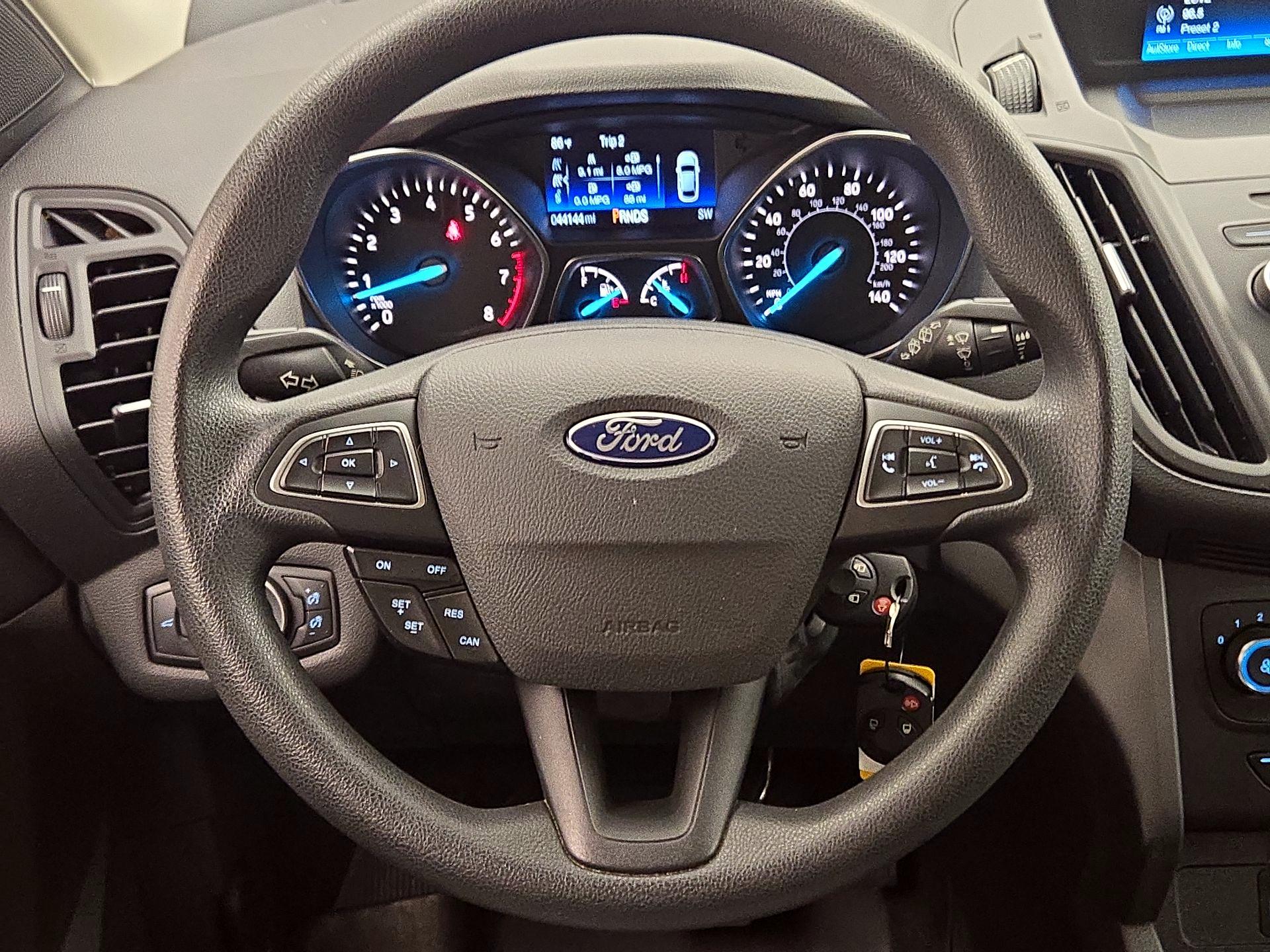Thumbnail: 2017 Ford Escape - 10