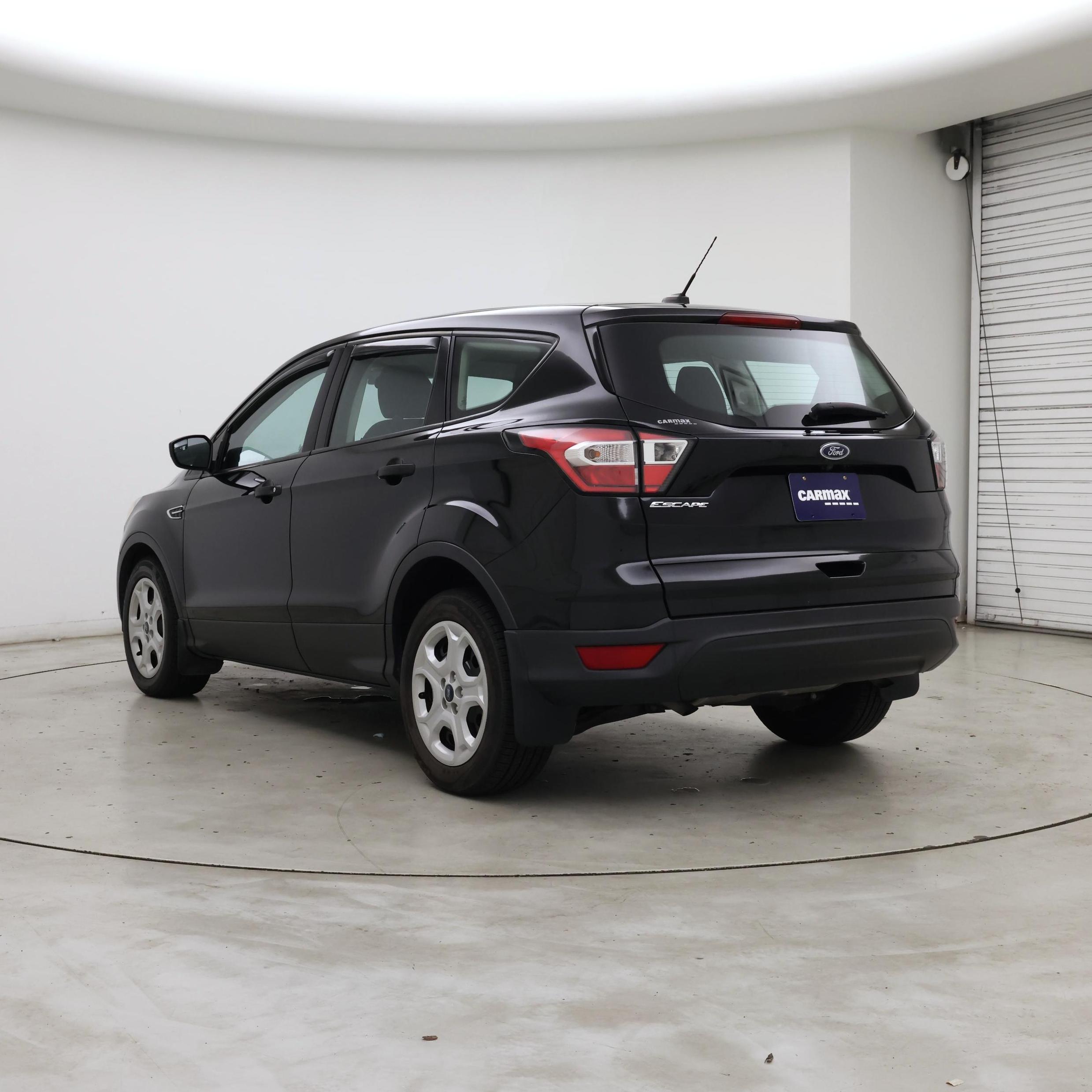 Thumbnail: 2017 Ford Escape - 2