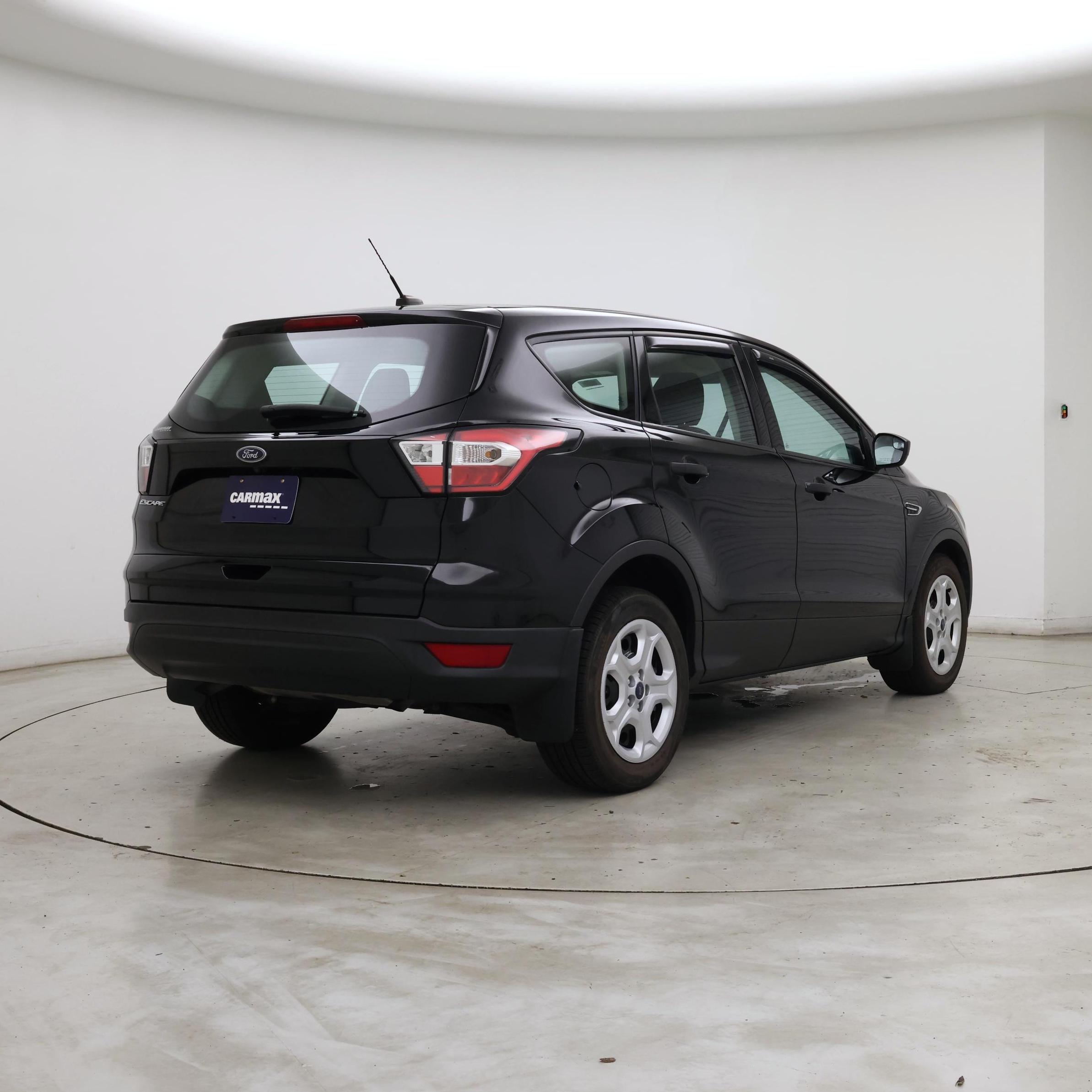 Thumbnail: 2017 Ford Escape - 8