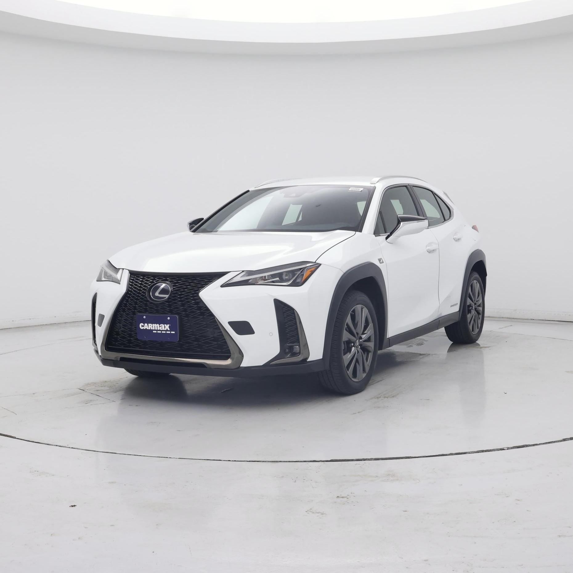 Thumbnail: 2021 Lexus UX - 4