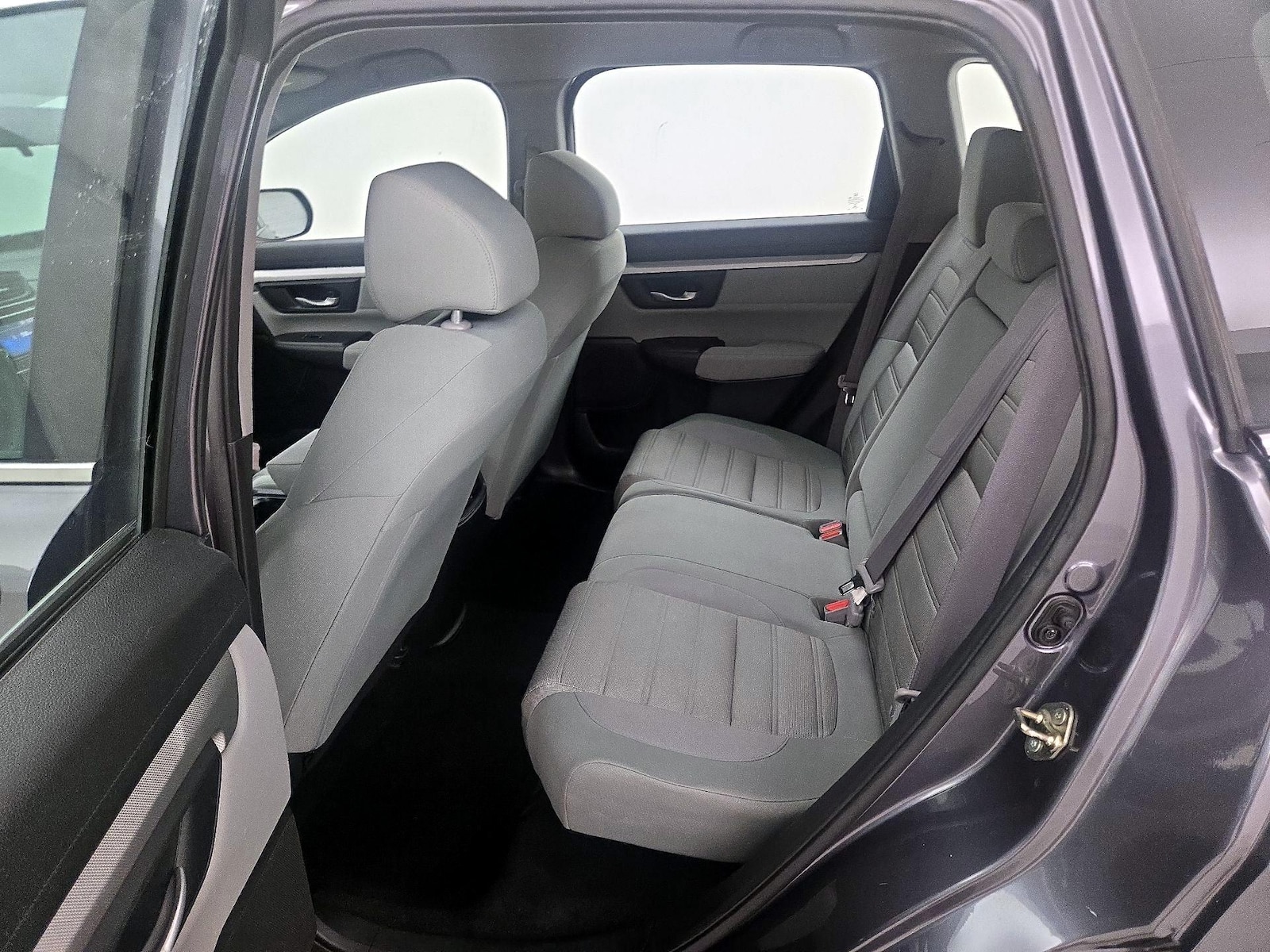 2017 Honda CR-V LX - Photo 20