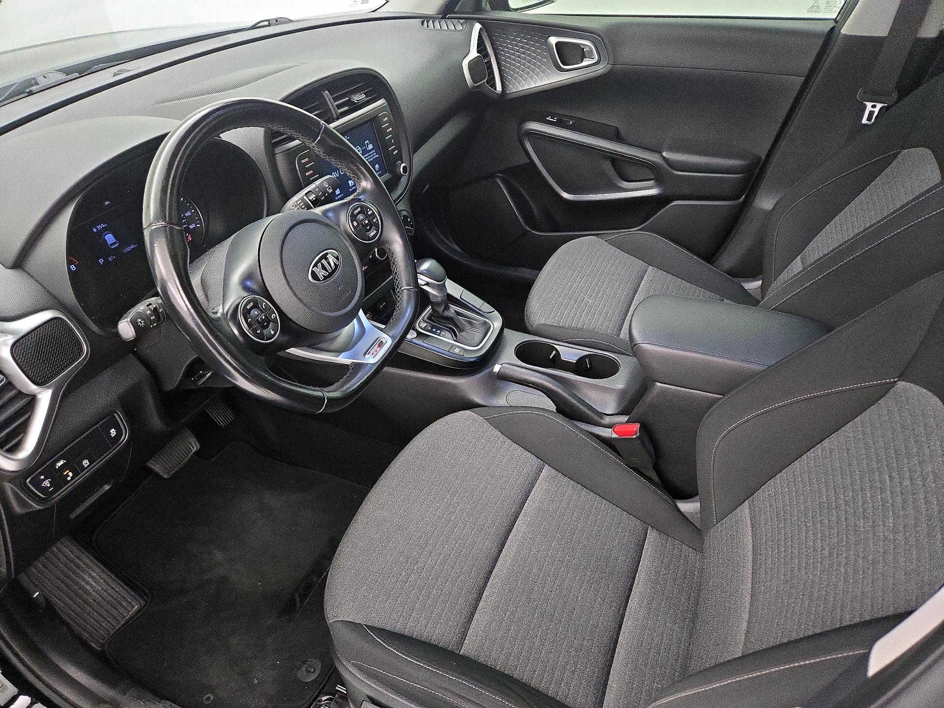 Thumbnail: 2020 Kia Soul - 11