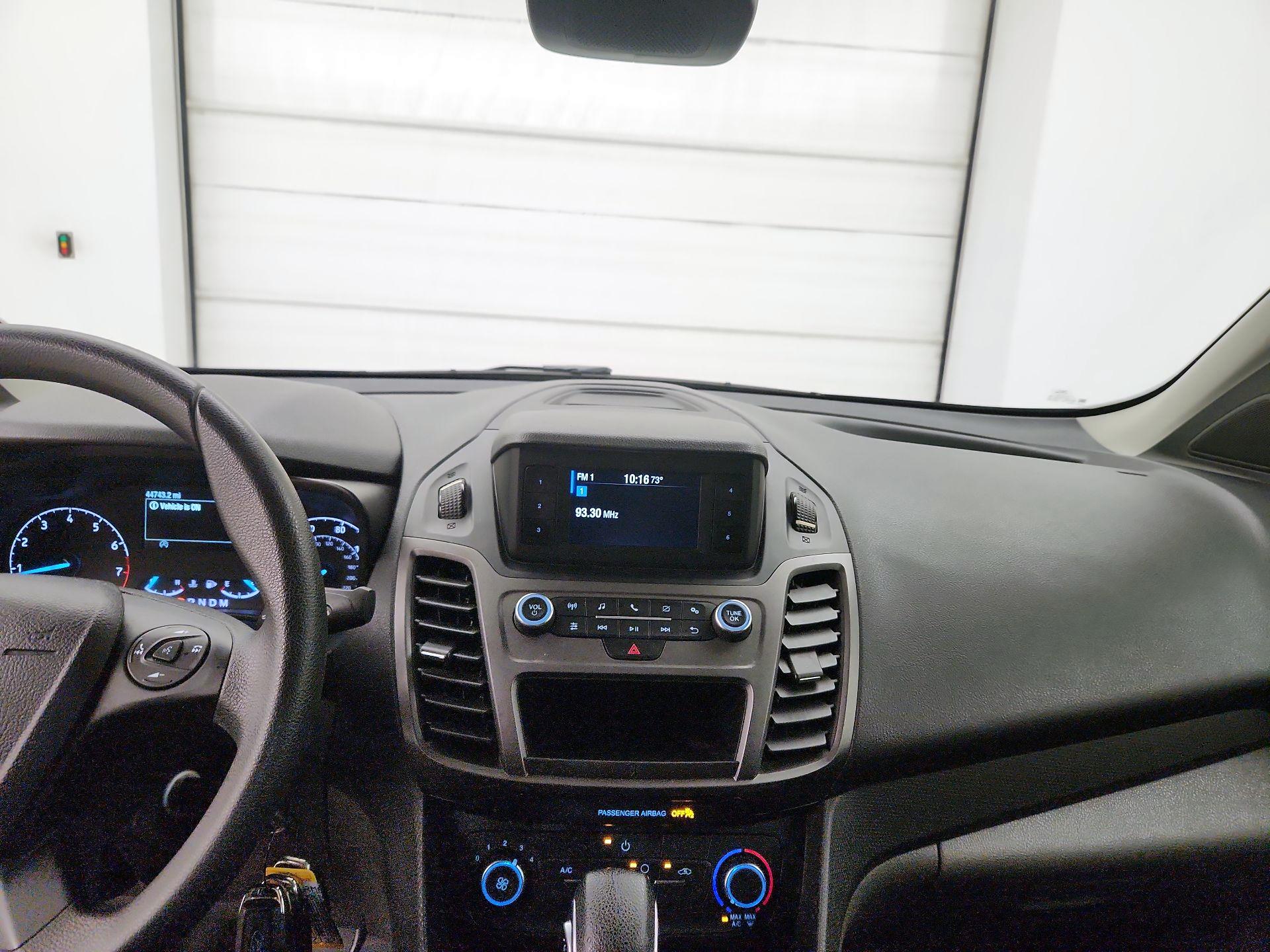 Thumbnail: 2019 Ford Transit Series - 9