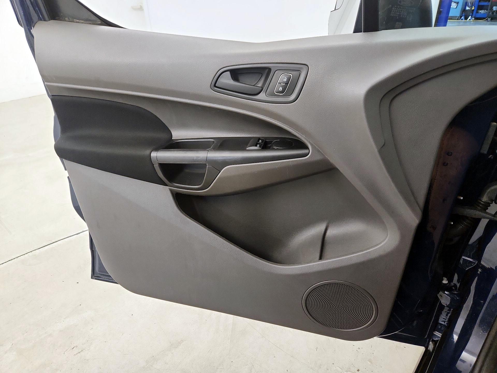 Thumbnail: 2019 Ford Transit Series - 12