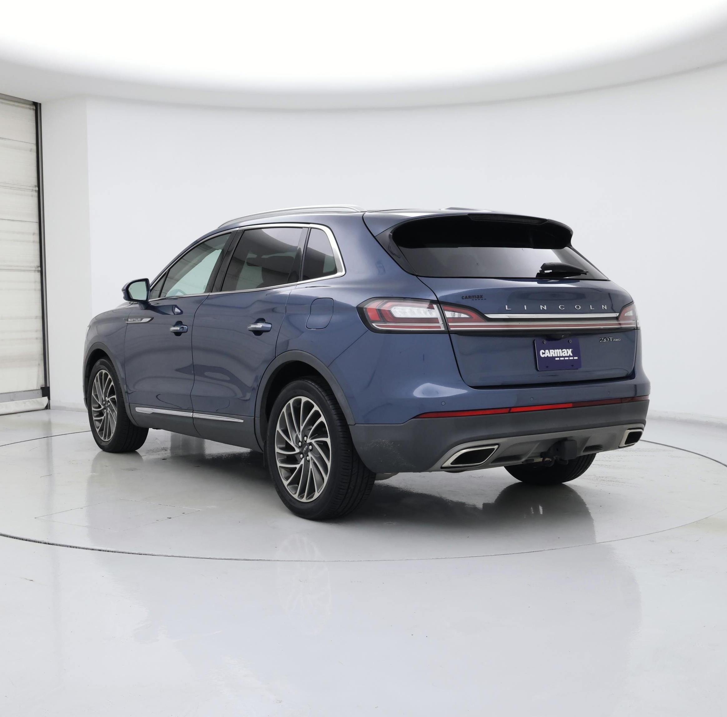 Thumbnail: 2019 Lincoln Nautilus - 2