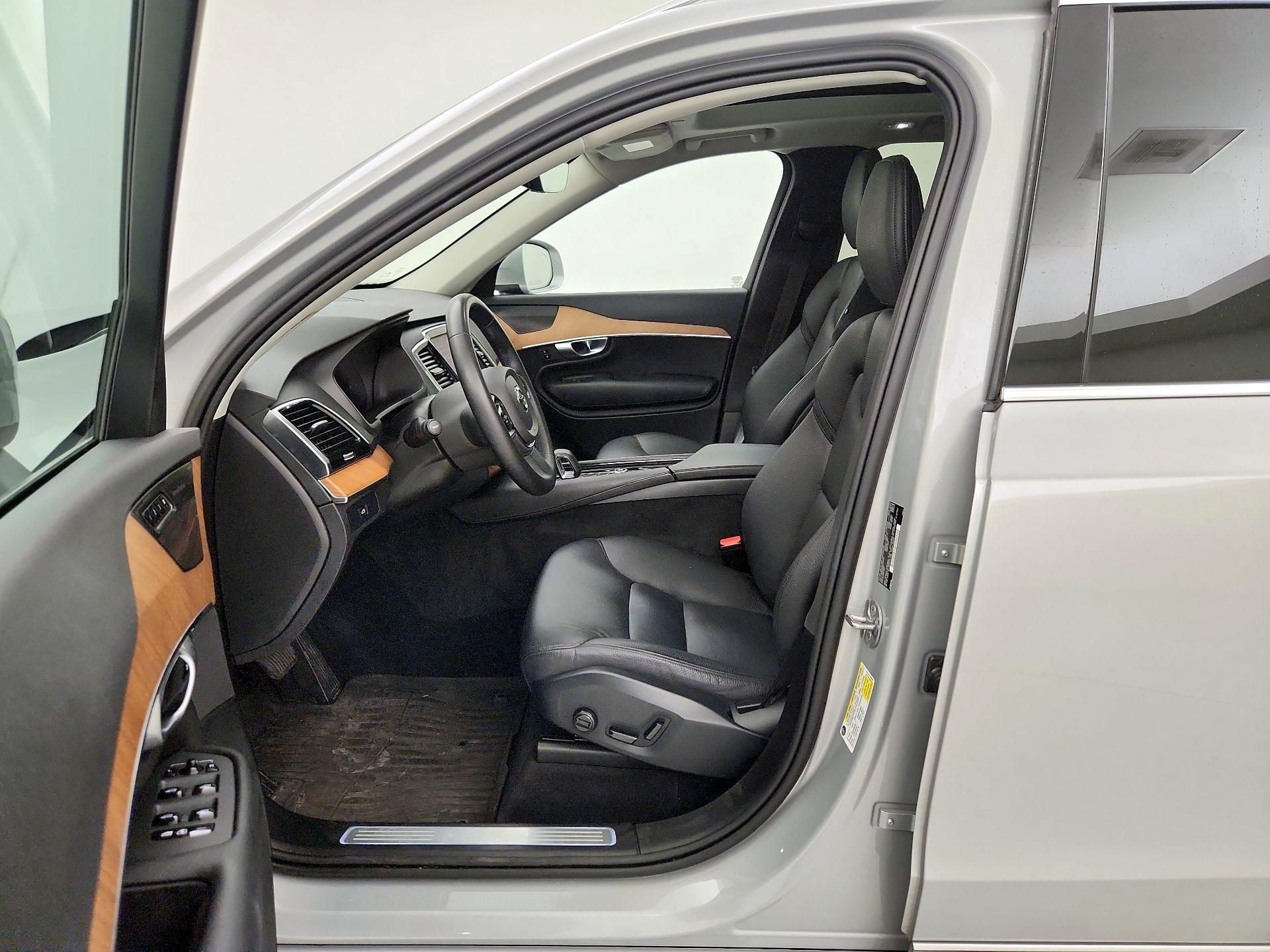 Thumbnail: 2023 Volvo XC90 - 11