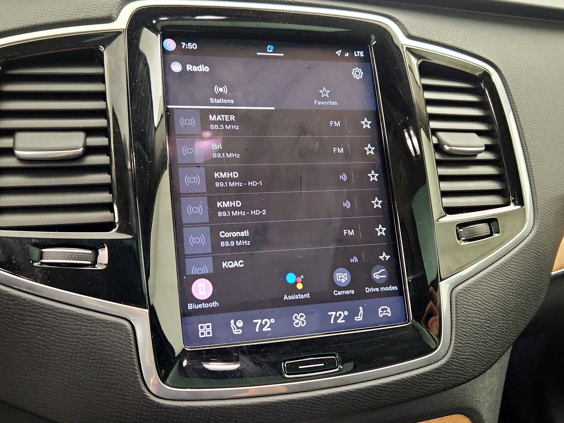 Thumbnail: 2023 Volvo XC90 - 16