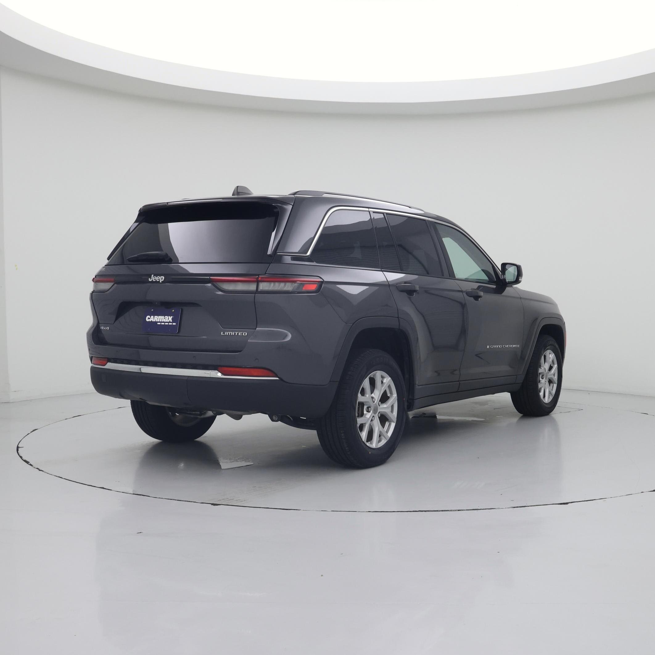 Thumbnail: 2024 Jeep Grand Cherokee - 8