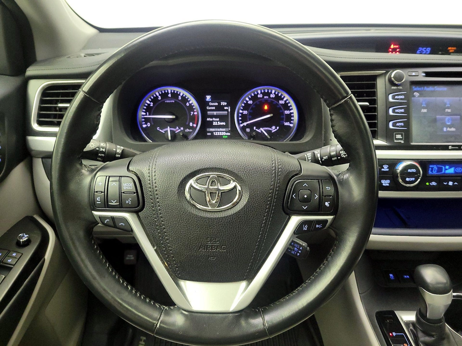 2017 Toyota Highlander Limited - Photo 11
