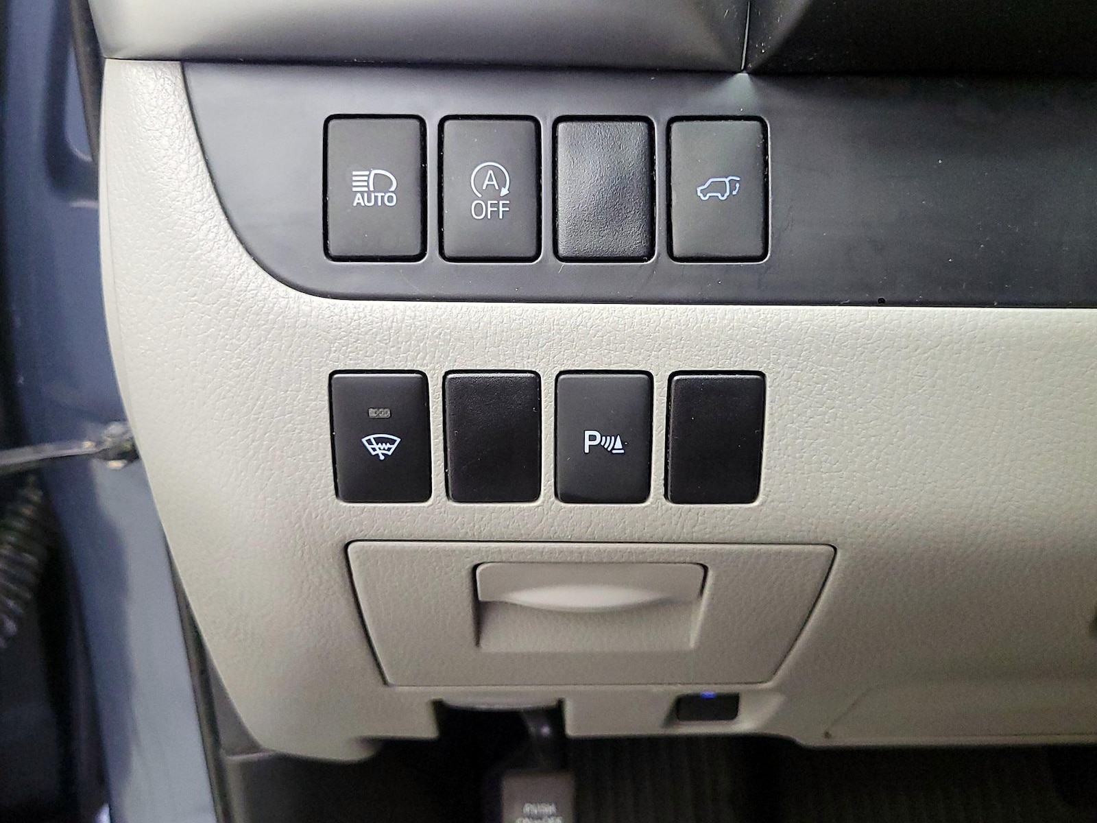 2017 Toyota Highlander Limited - Photo 14
