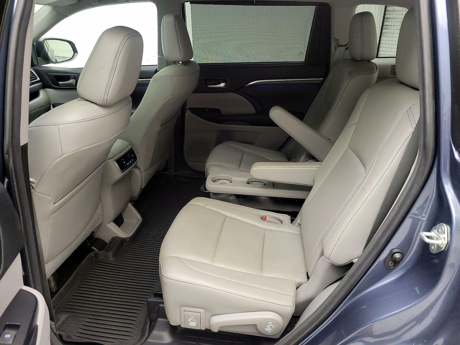 2017 Toyota Highlander Limited - Photo 21