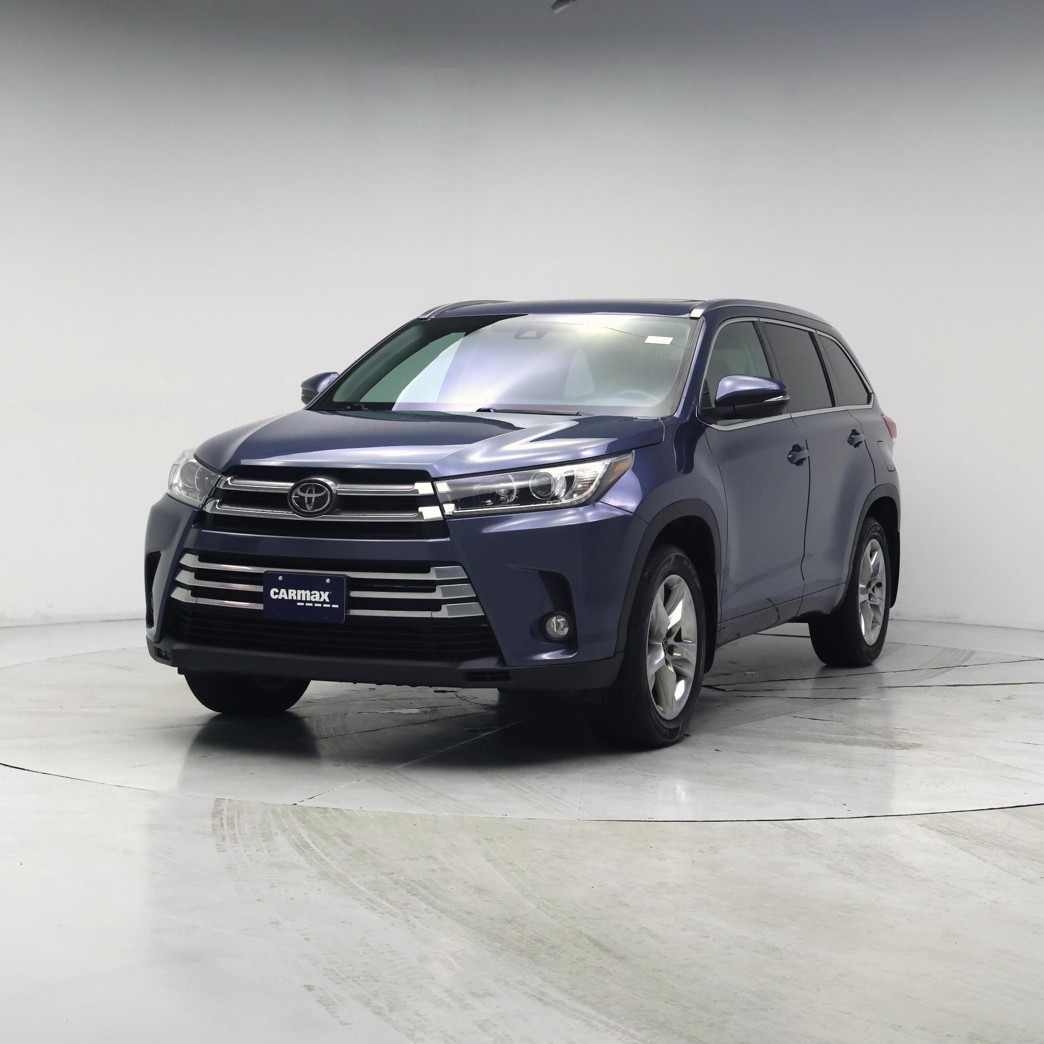 Thumbnail: 2017 Toyota Highlander - 4