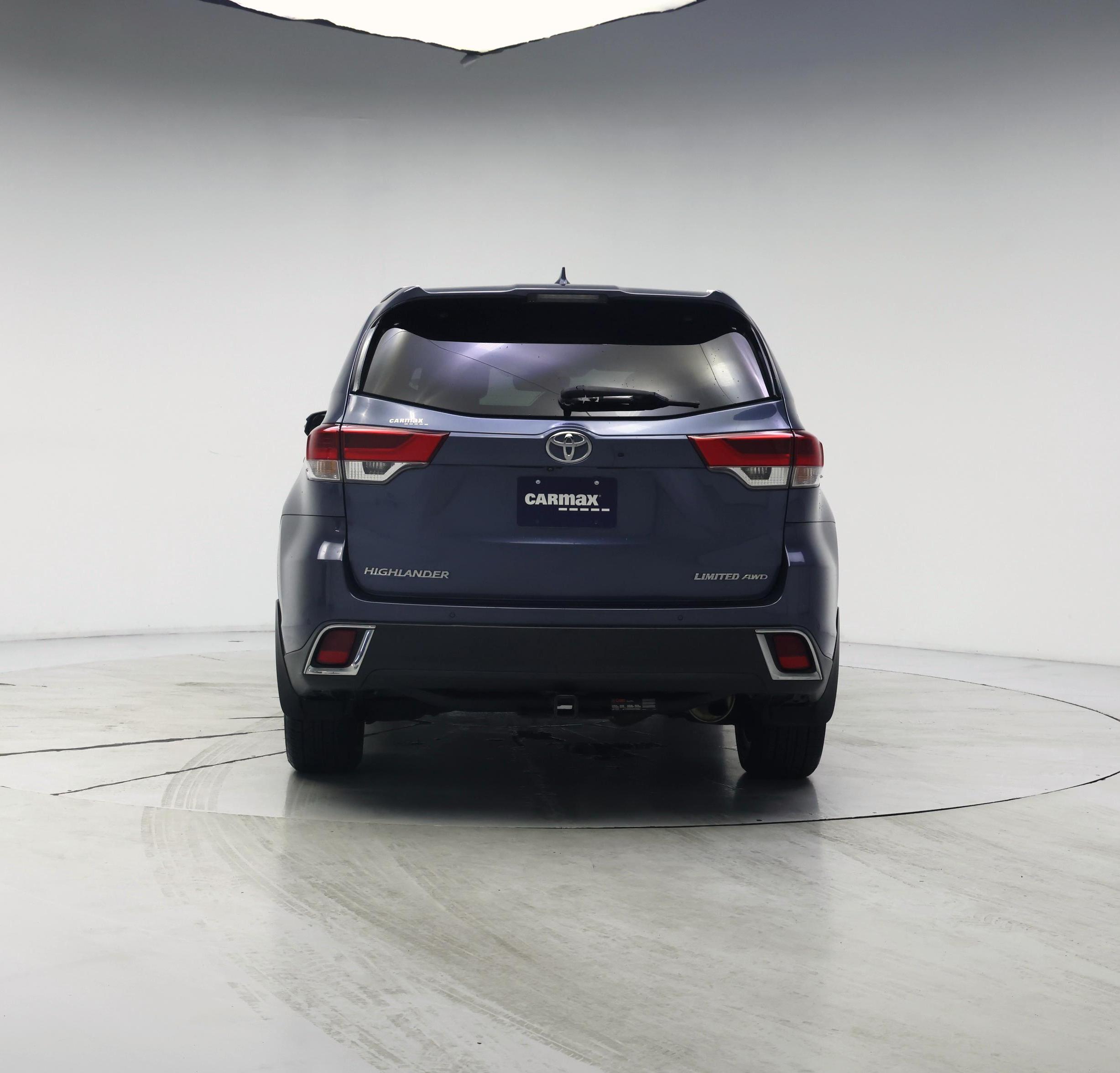 Thumbnail: 2017 Toyota Highlander - 6