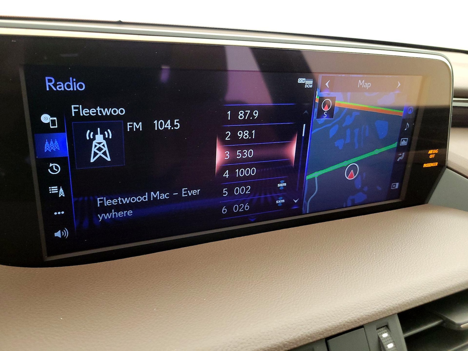 2021 Lexus ES Hybrid 300h Luxury - Photo 17