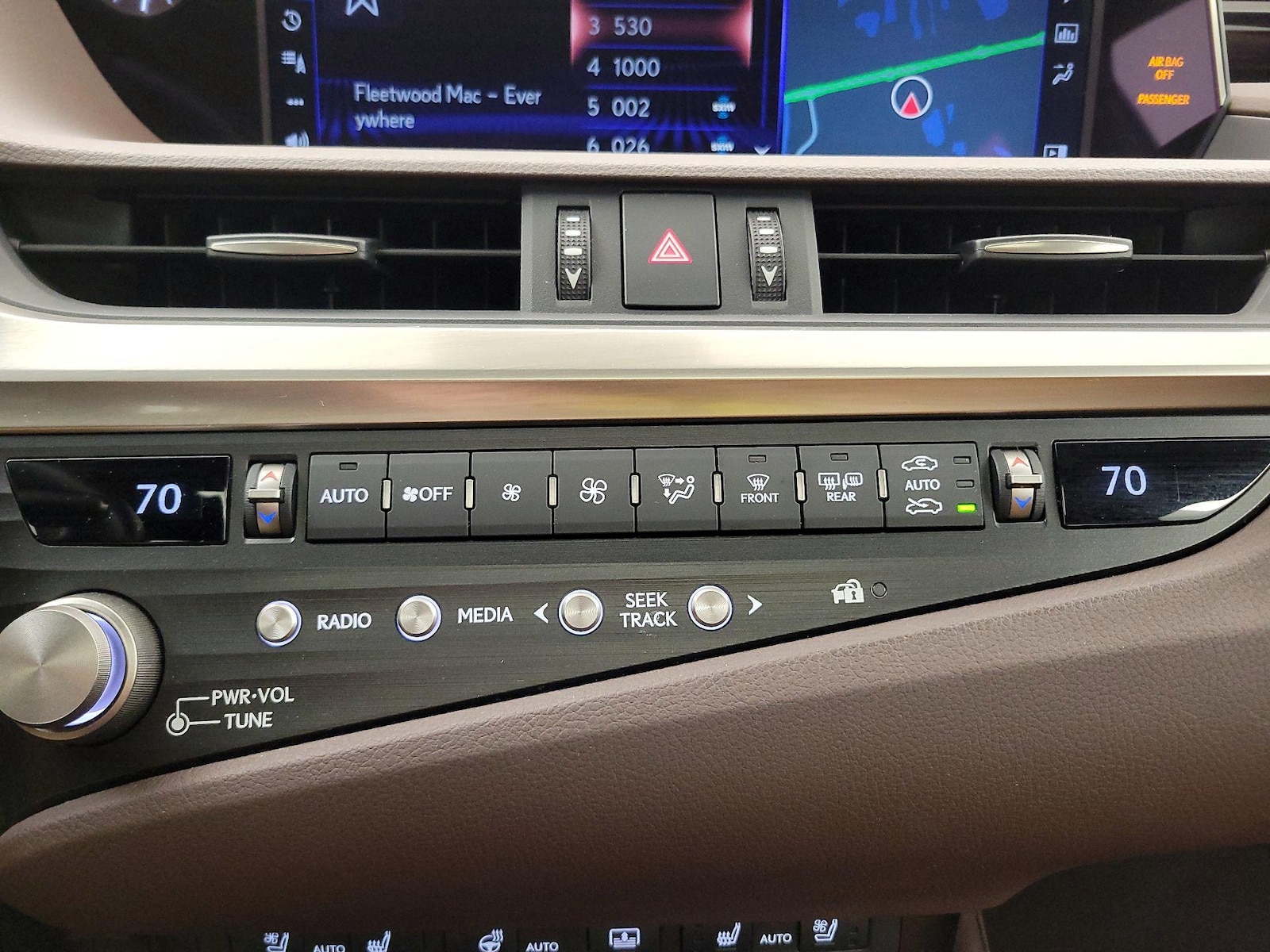 2021 Lexus ES Hybrid 300h Luxury - Photo 18