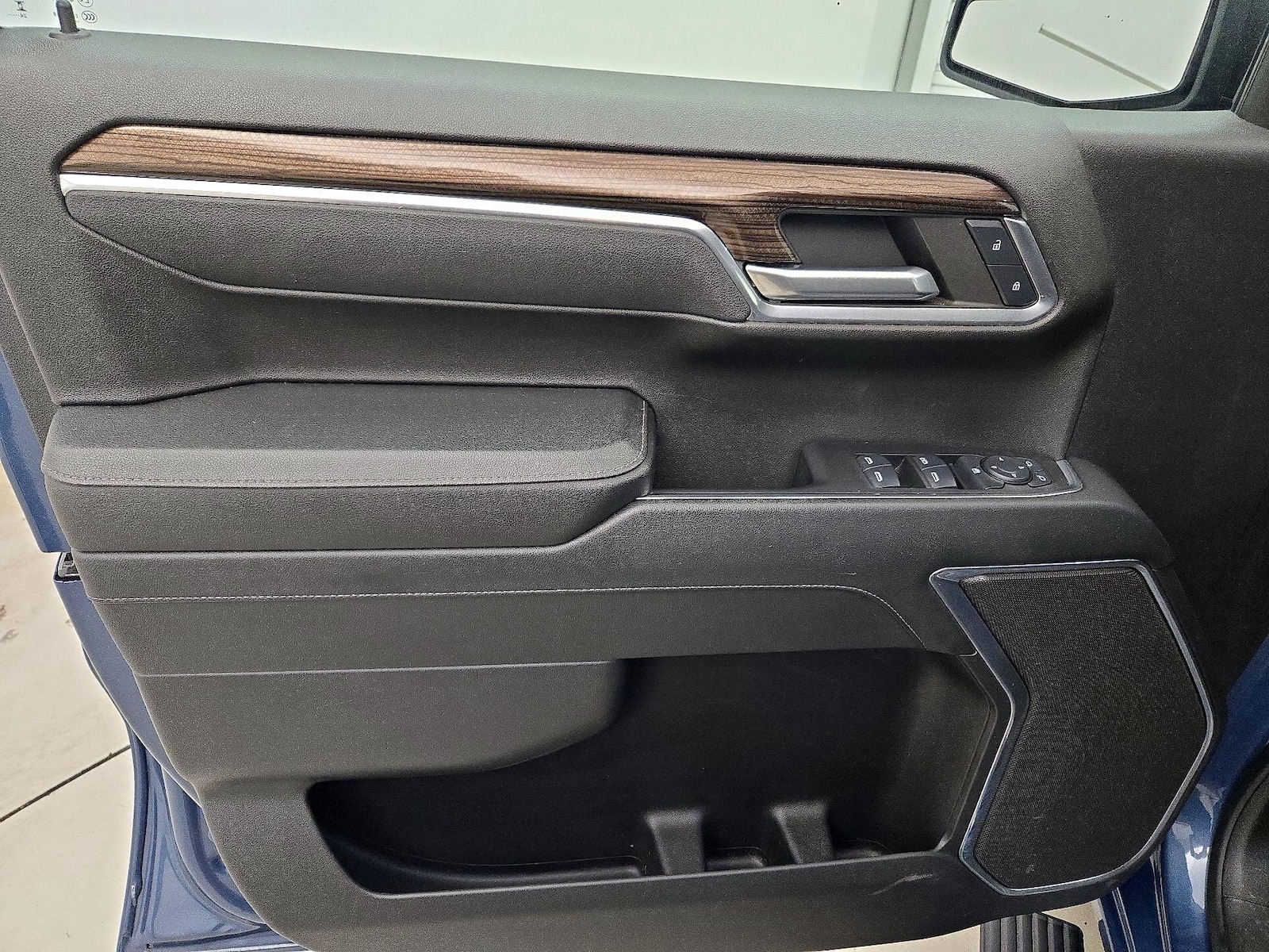 2024 Chevrolet Silverado 1500 LT - Photo 13