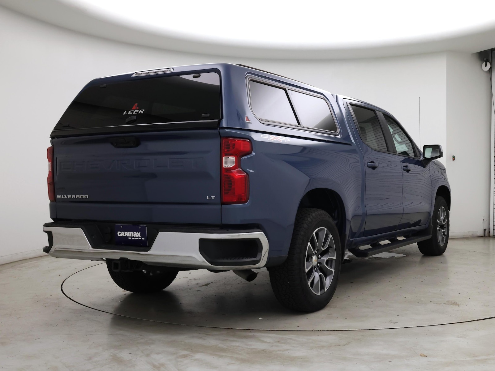 2024 Chevrolet Silverado 1500 LT - Photo 9