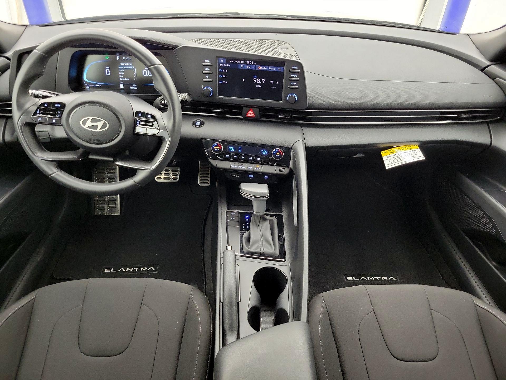 Thumbnail: 2025 Hyundai Elantra - 9