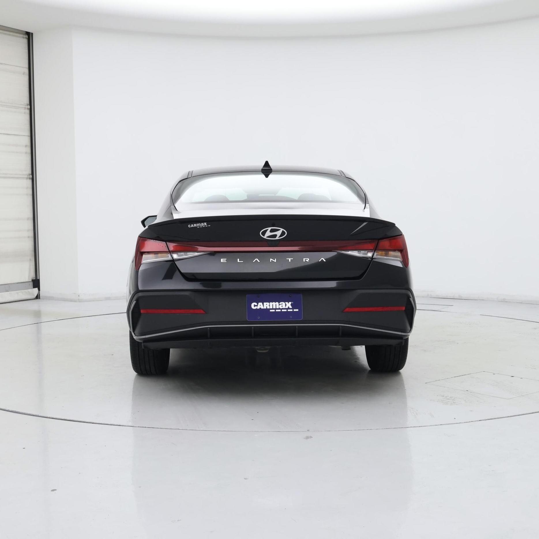 Thumbnail: 2025 Hyundai Elantra - 6