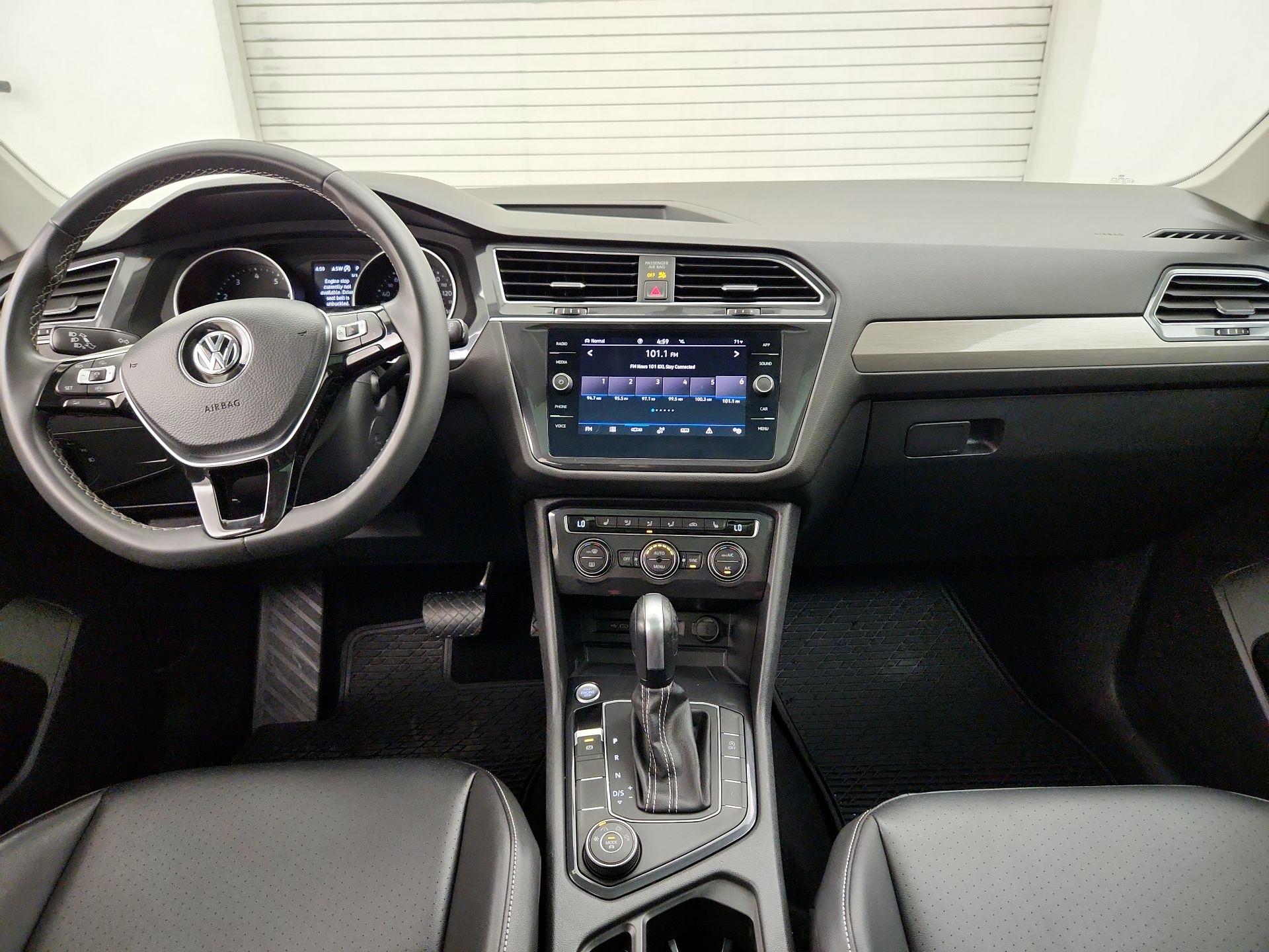 Thumbnail: 2021 Volkswagen Tiguan - 9
