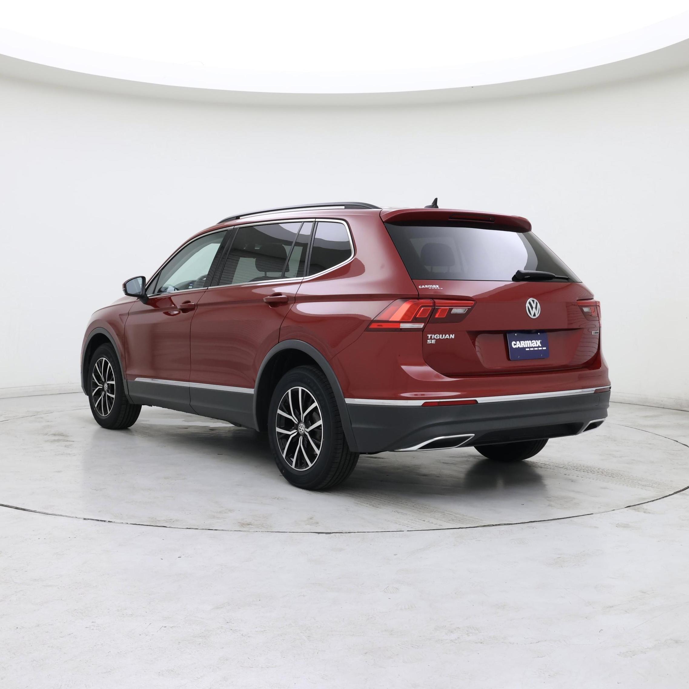 Thumbnail: 2021 Volkswagen Tiguan - 2