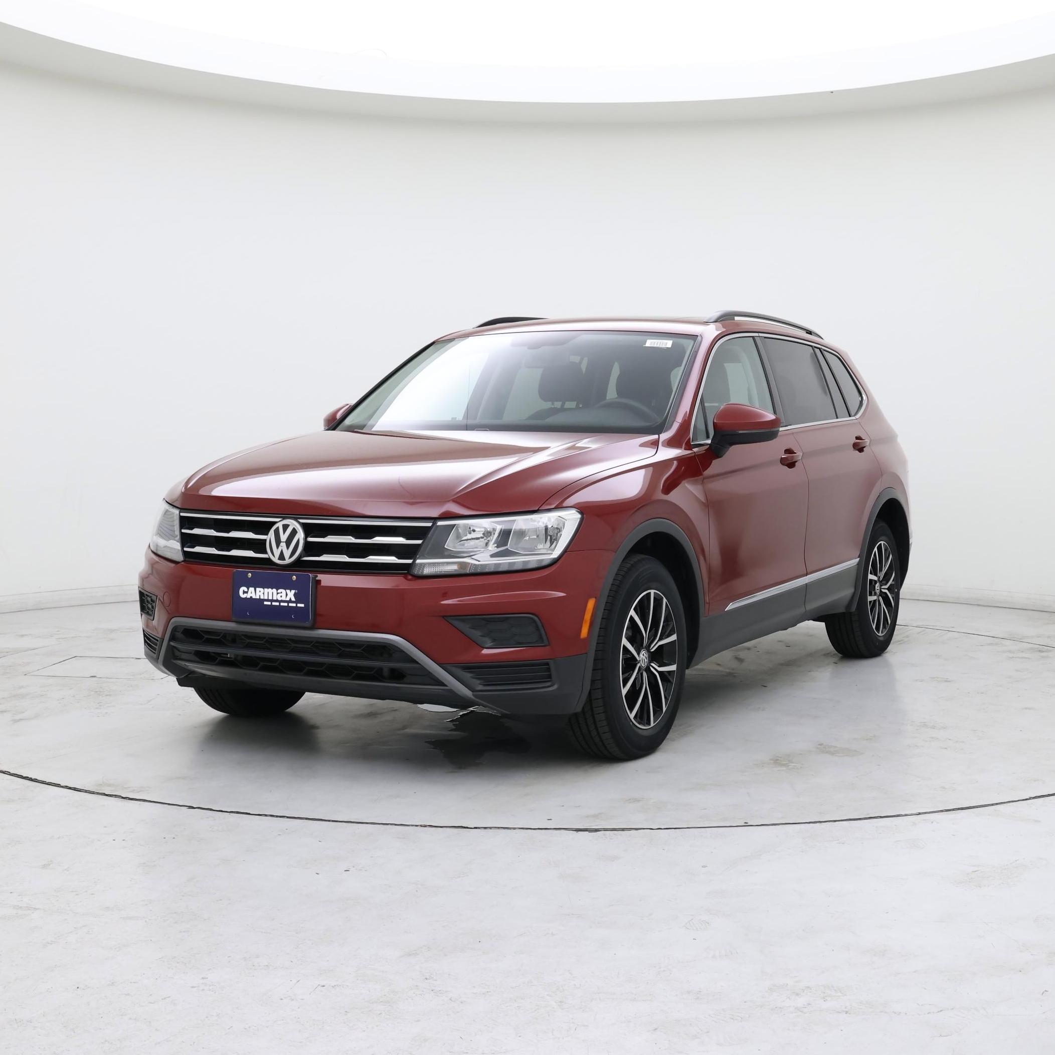 Thumbnail: 2021 Volkswagen Tiguan - 4