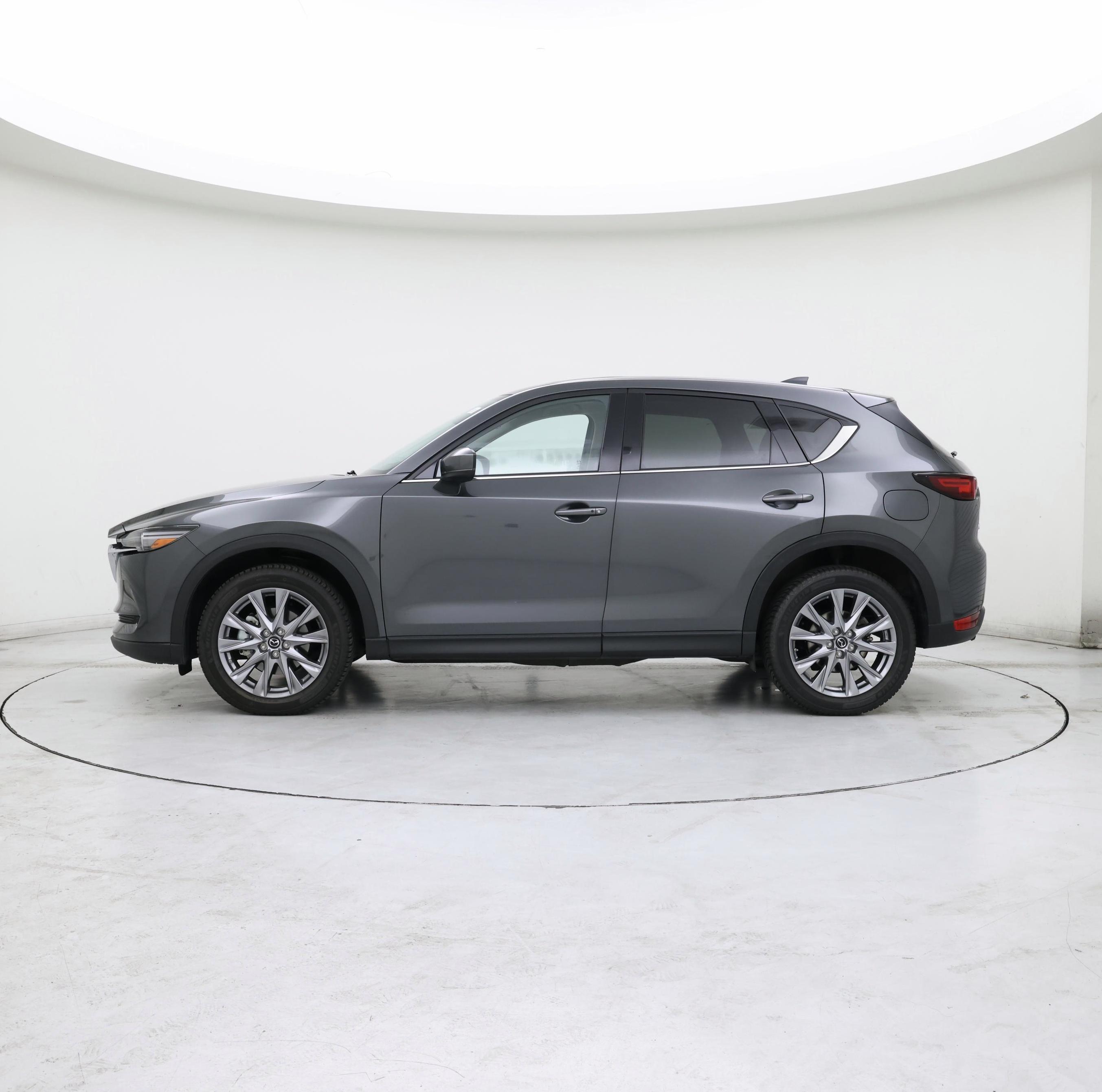 Thumbnail: 2020 Mazda CX-5 - 3