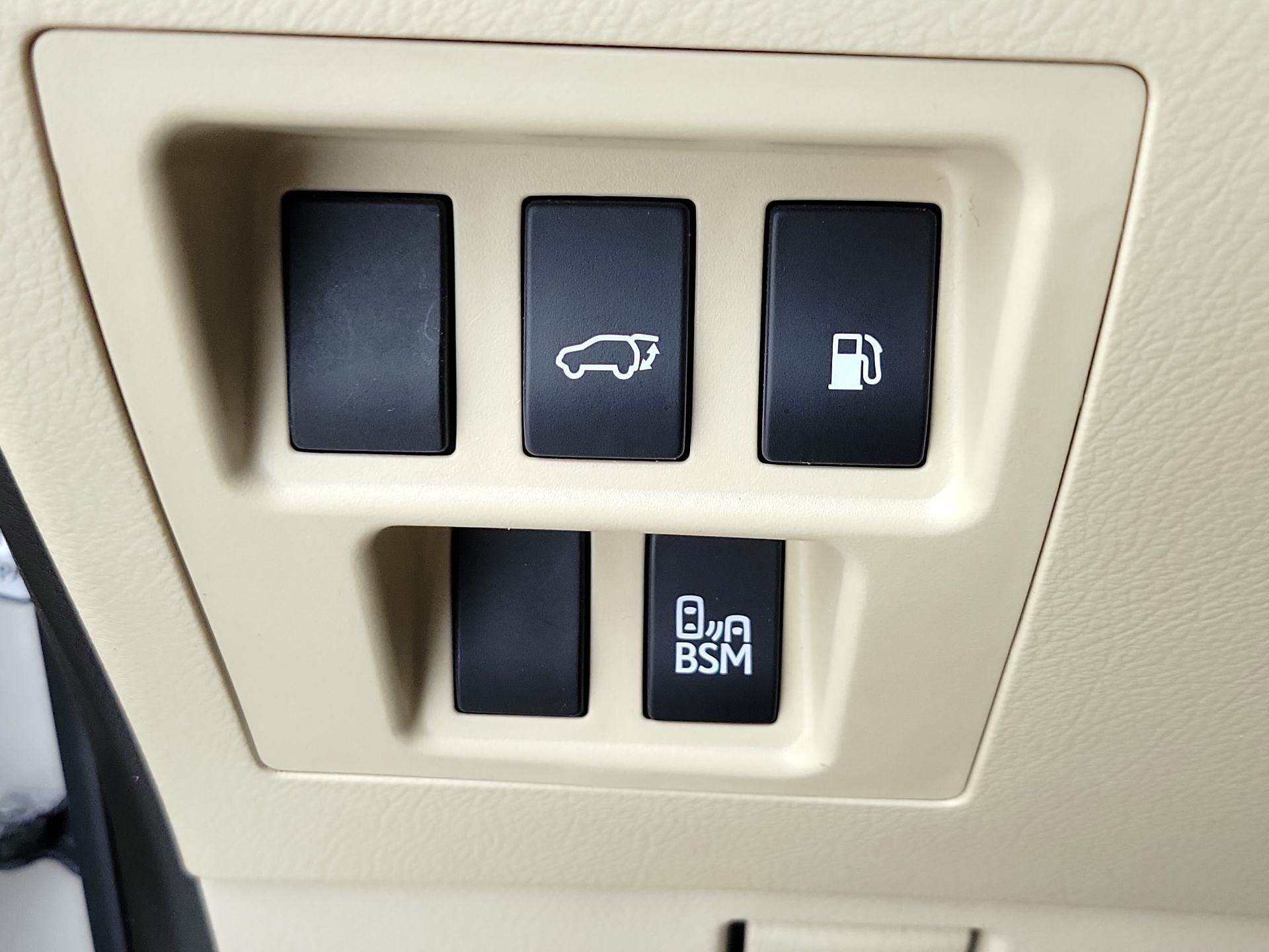 Thumbnail: 2015 Lexus RX - 13