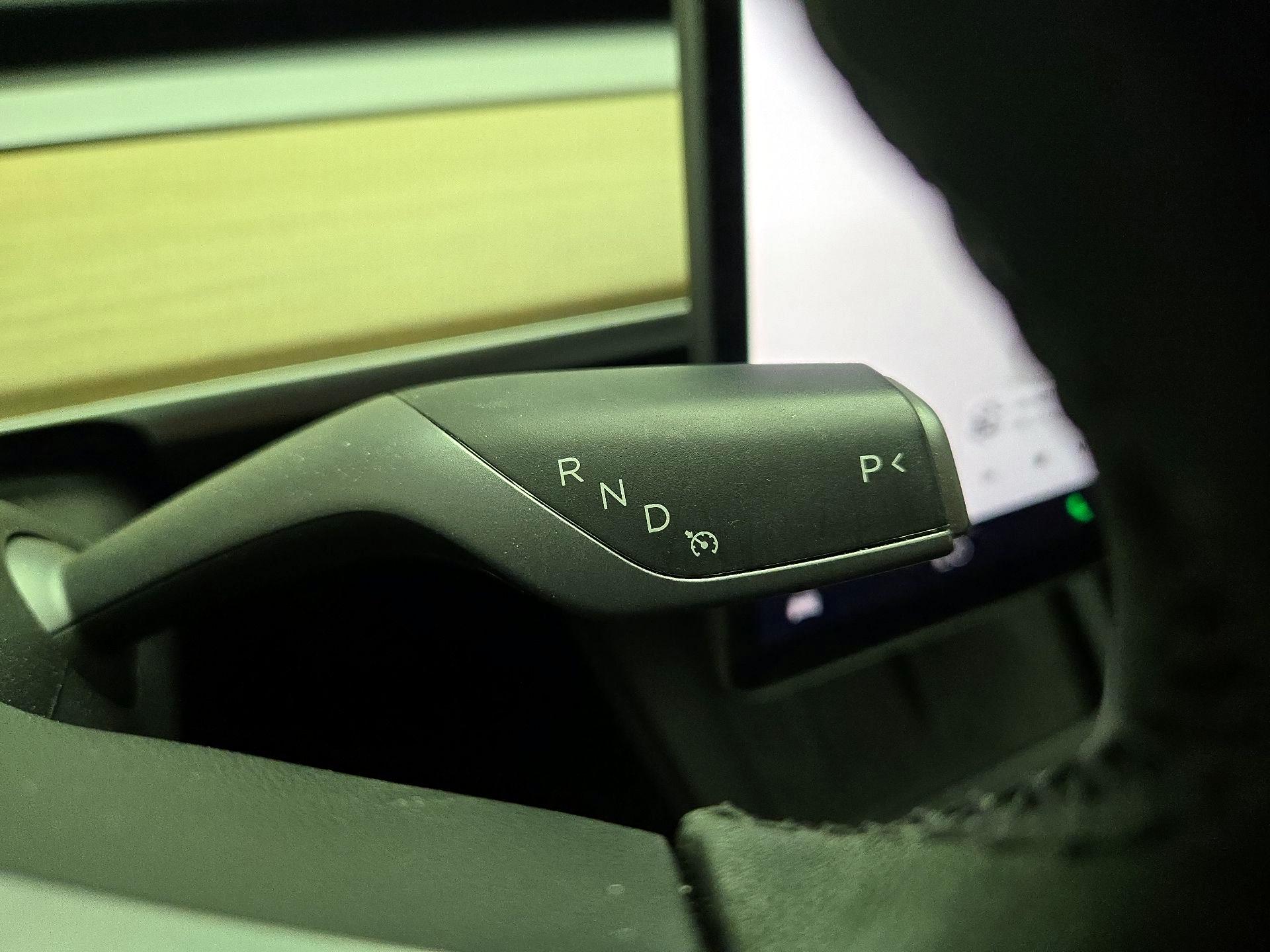 Thumbnail: 2023 Tesla Model 3 - 15