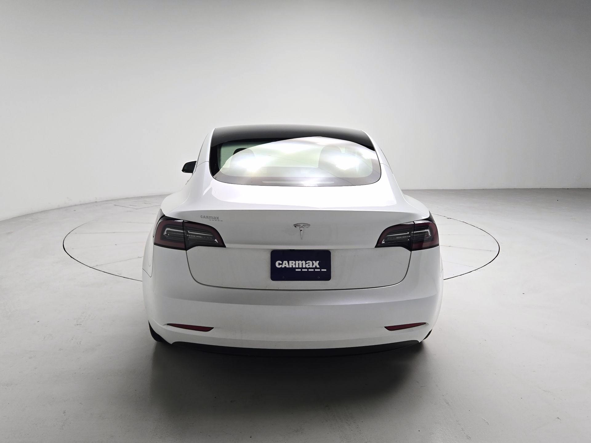 Thumbnail: 2023 Tesla Model 3 - 6