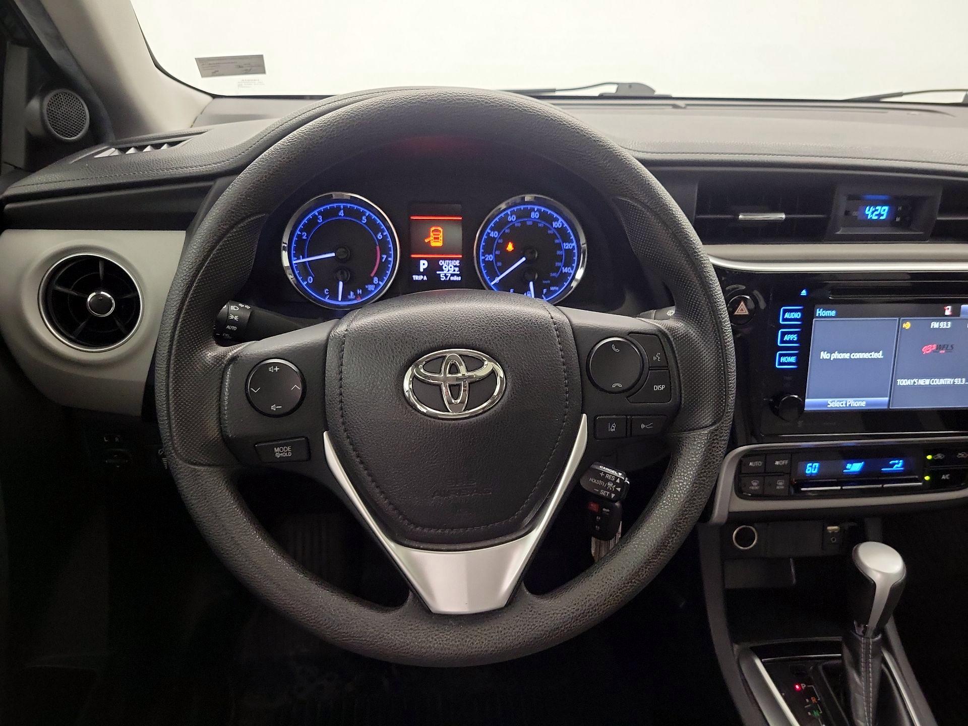 Thumbnail: 2019 Toyota Corolla - 10