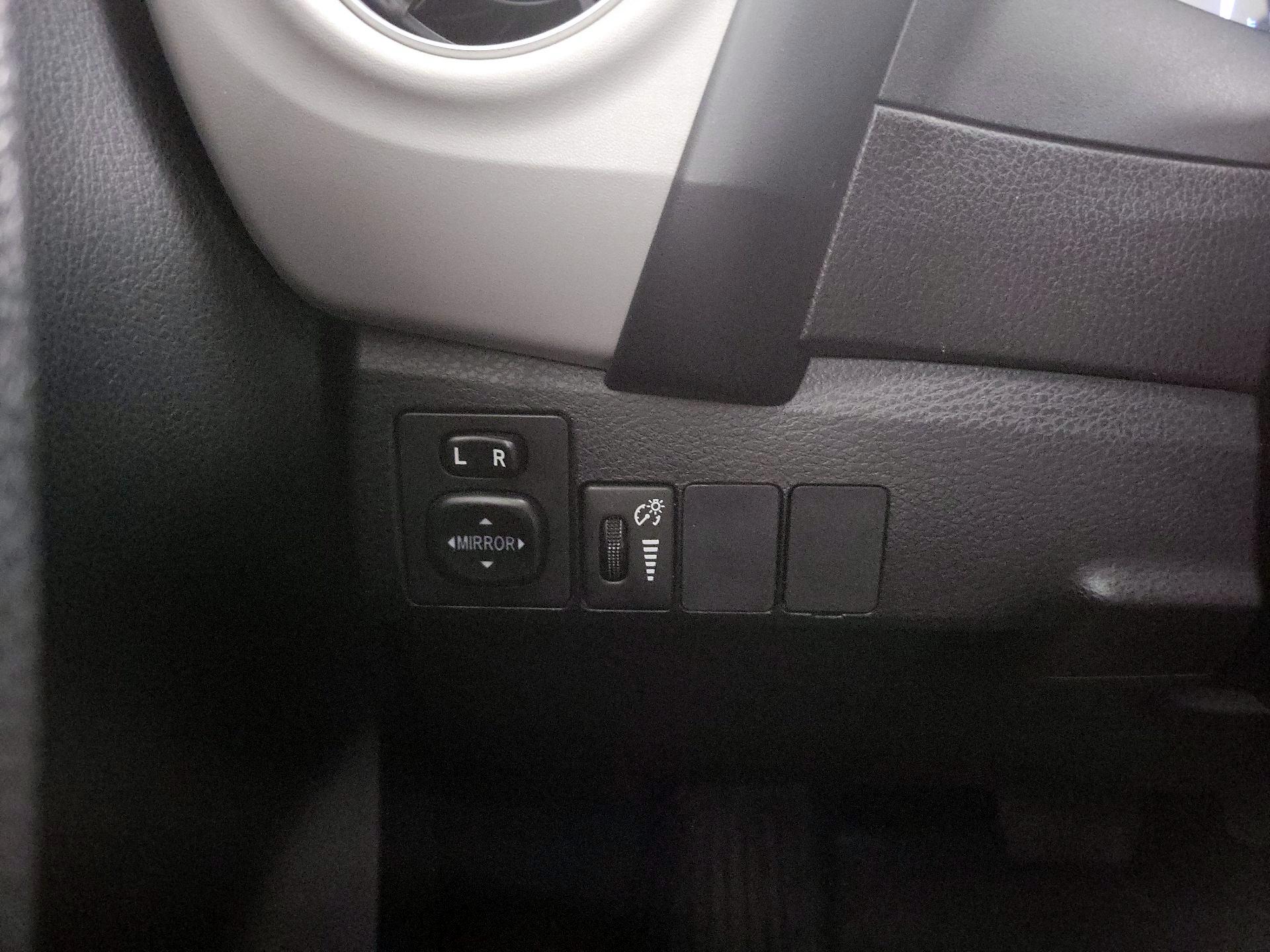 Thumbnail: 2019 Toyota Corolla - 13