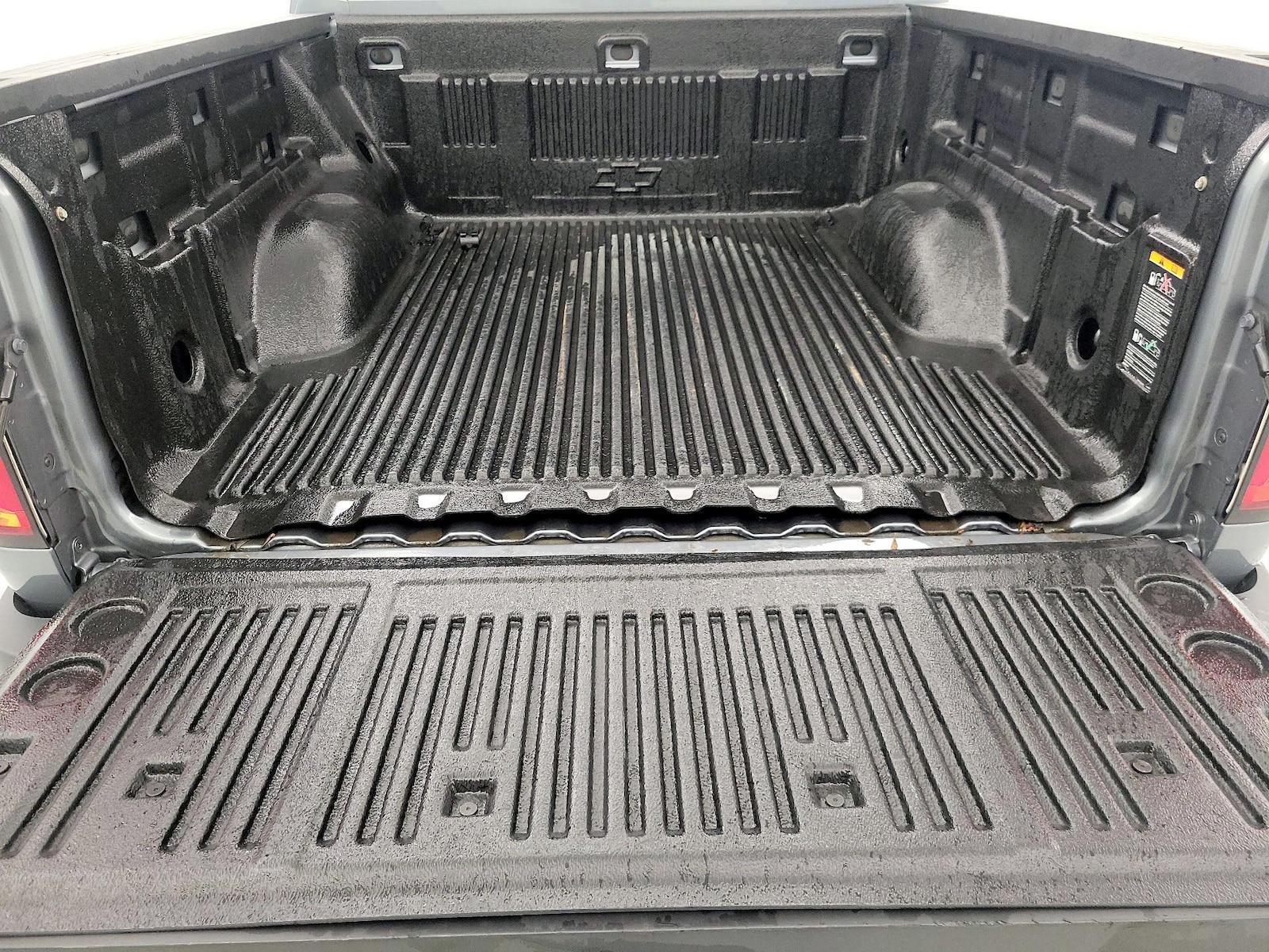 2022 Chevrolet Colorado Work Truck - Photo 21