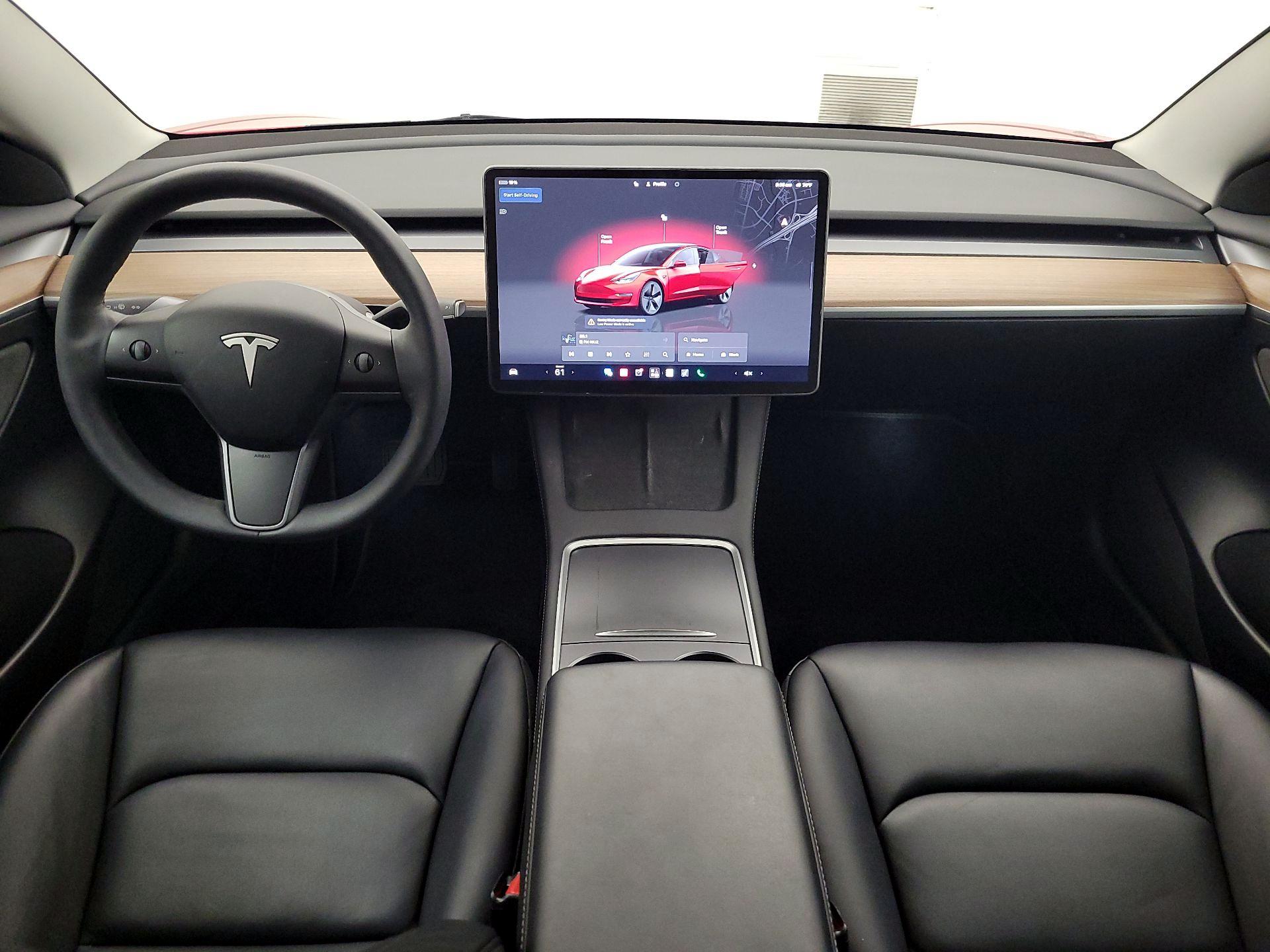 Thumbnail: 2023 Tesla Model 3 - 9