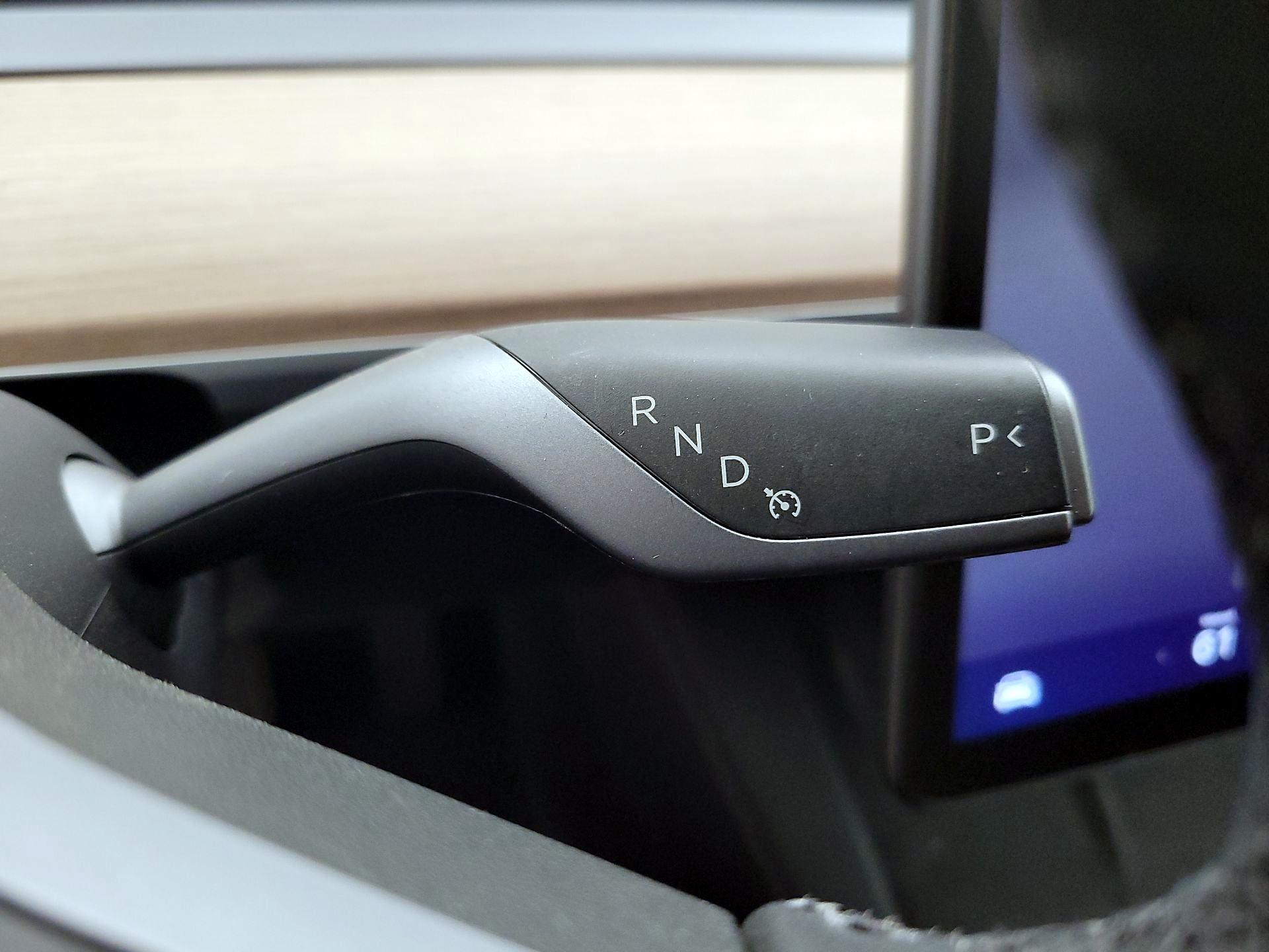 Thumbnail: 2023 Tesla Model 3 - 17