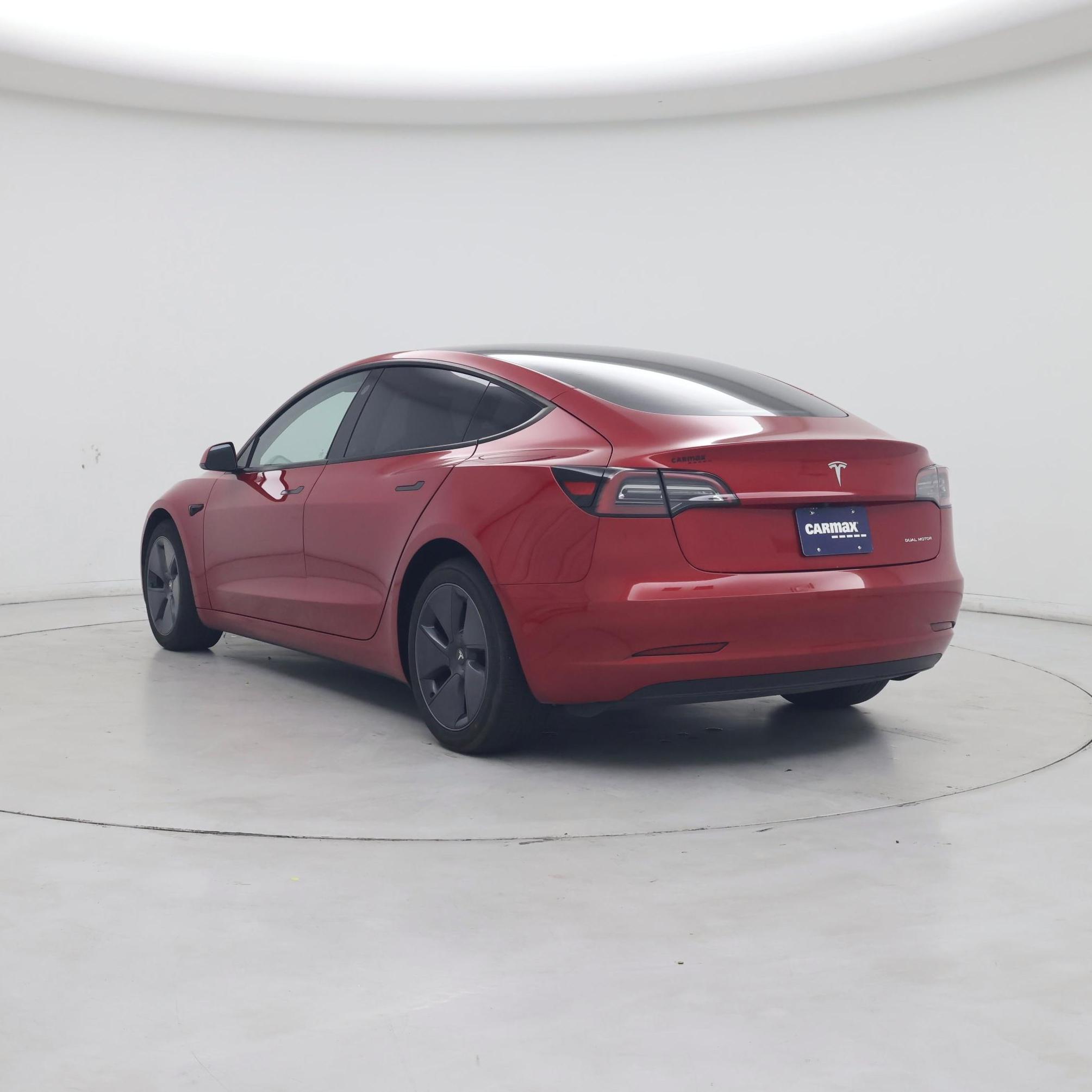 Thumbnail: 2023 Tesla Model 3 - 2
