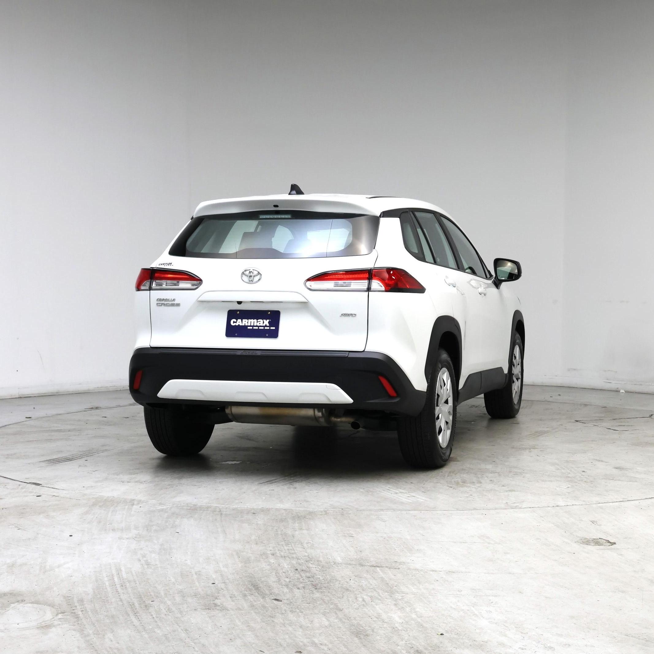 Thumbnail: 2022 Toyota Corolla Cross - 8