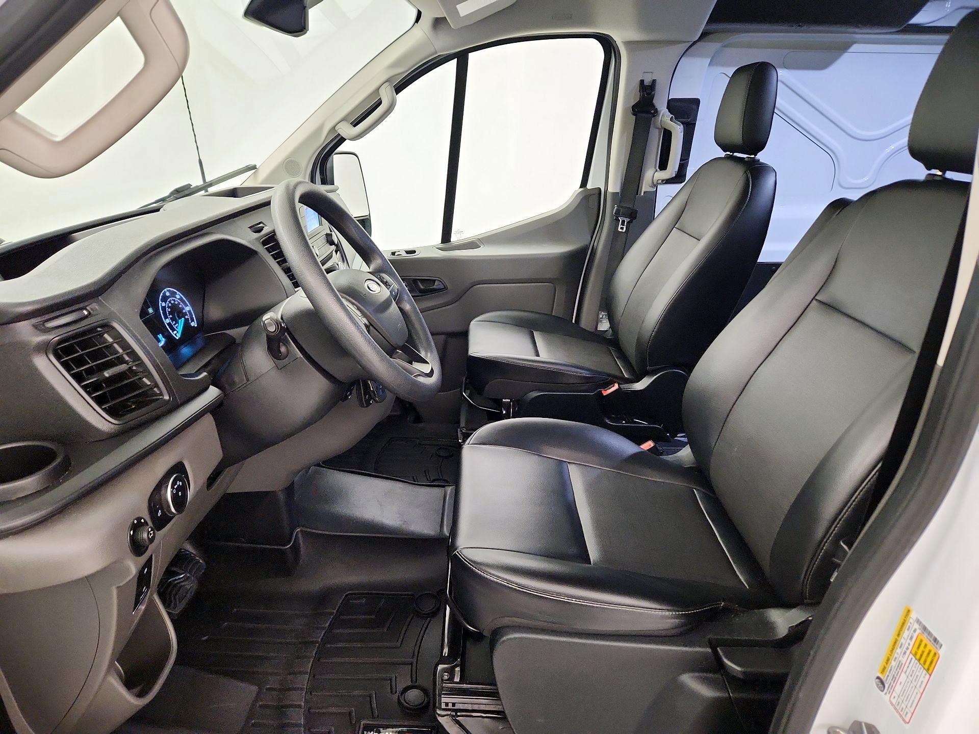 Thumbnail: 2022 Ford Transit Series - 9