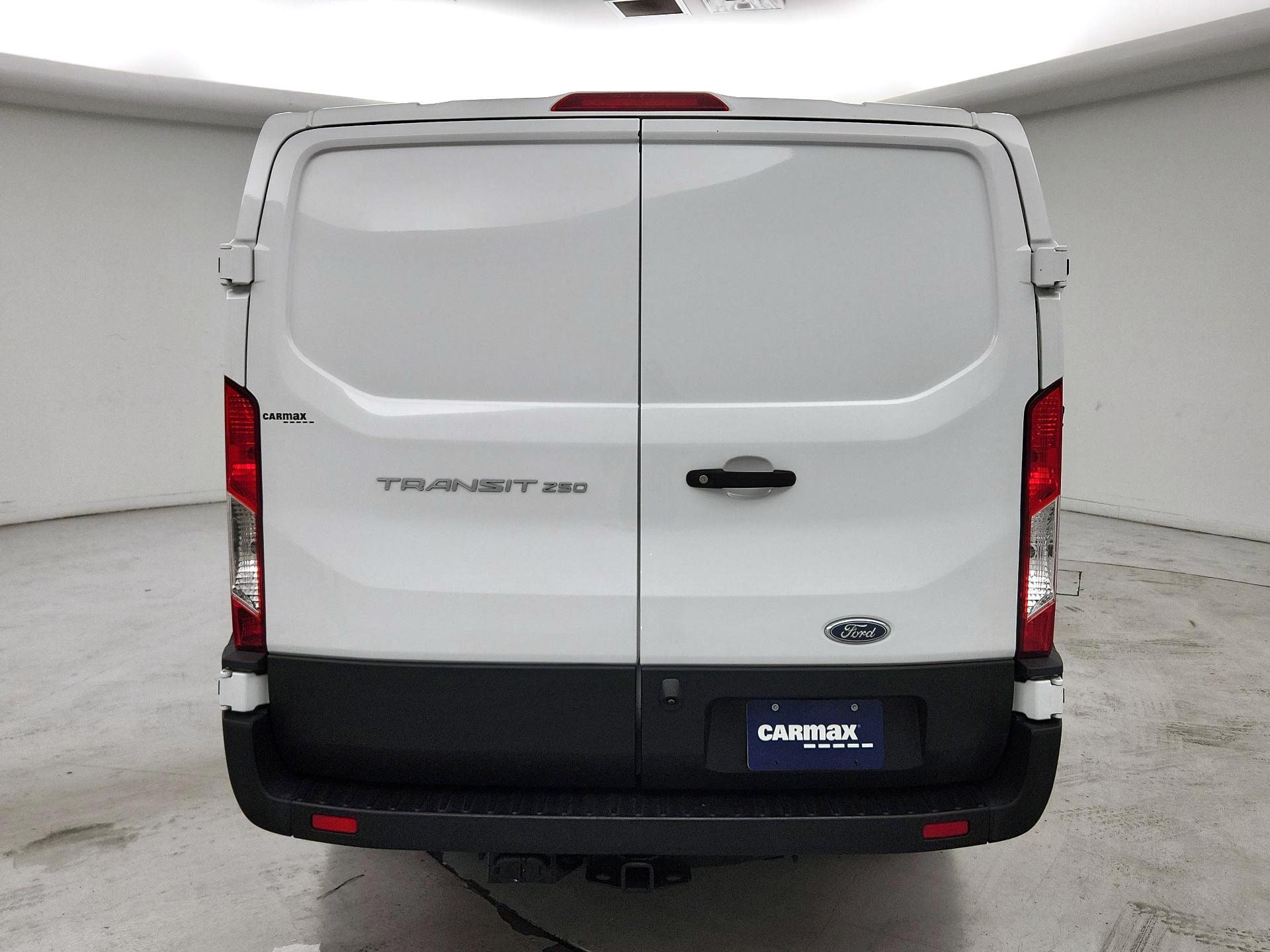 Thumbnail: 2022 Ford Transit Series - 6
