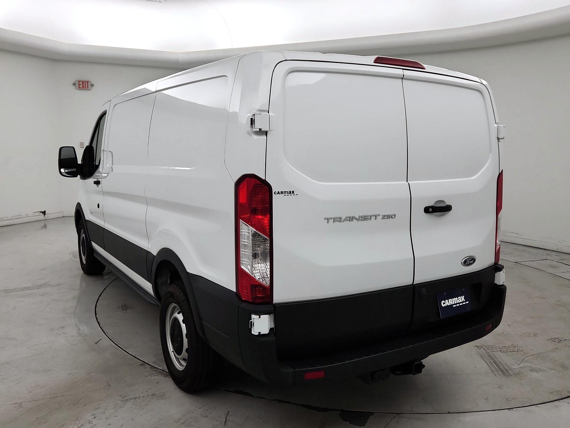 Thumbnail: 2022 Ford Transit Series - 7